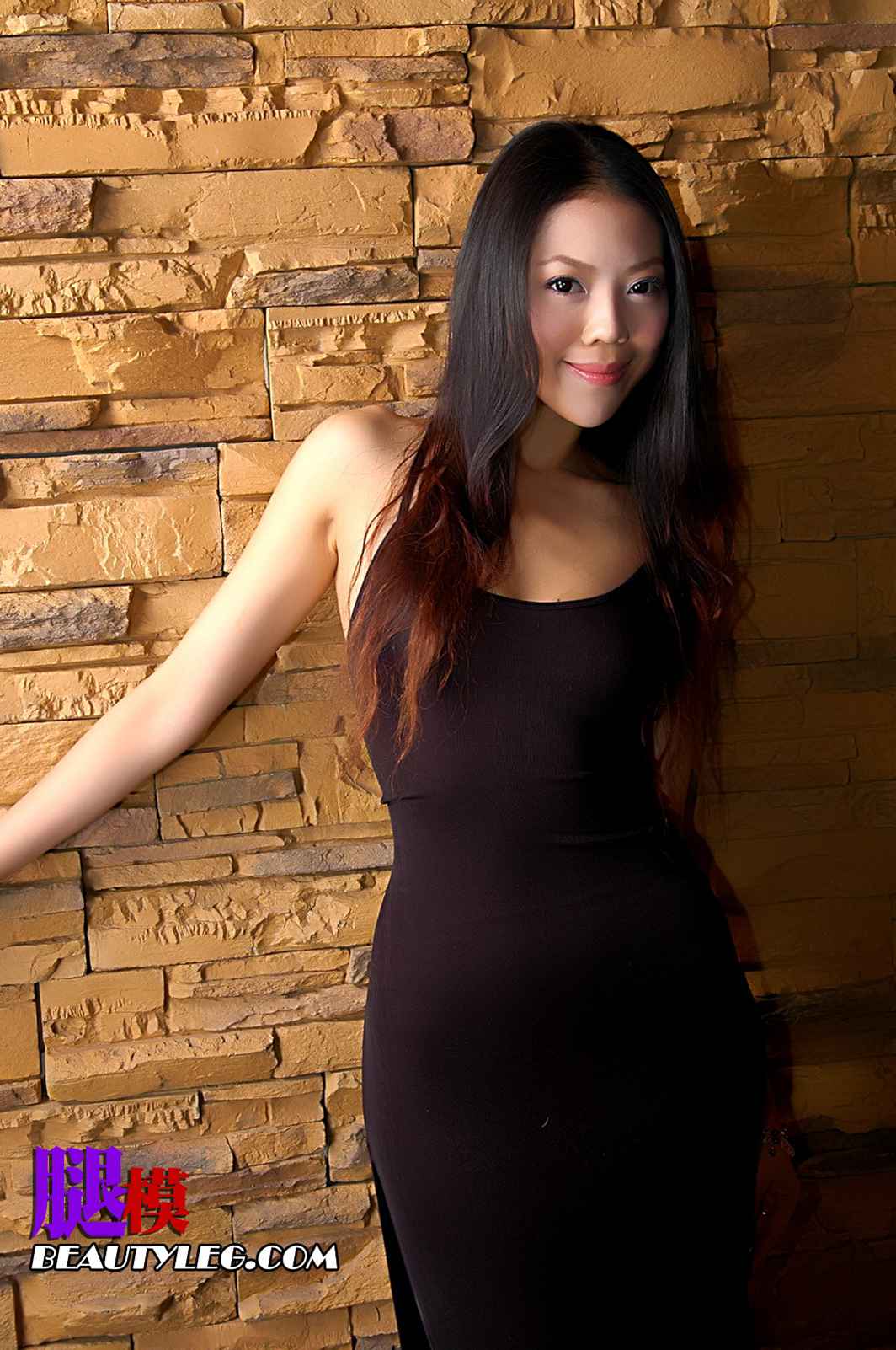 [BeautyLeg] No.011 Olive 在现浏览第1张