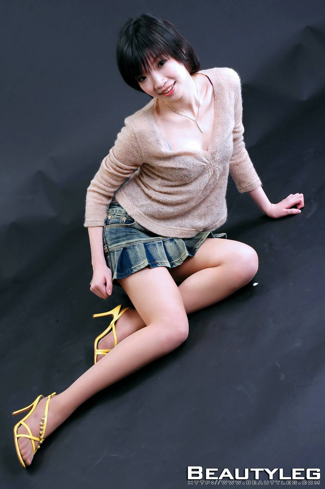 [BeautyLeg] No.064 Debby 在现浏览第5张