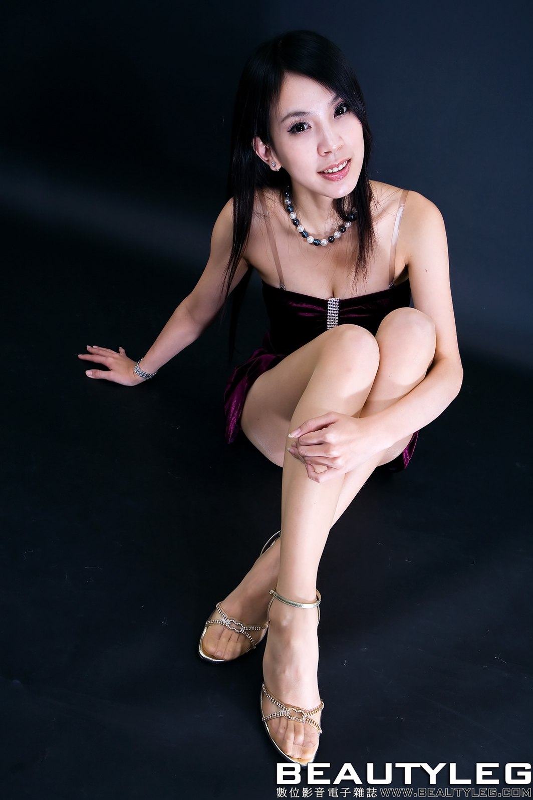 [BeautyLeg] No.127 Yen 在现浏览第3张