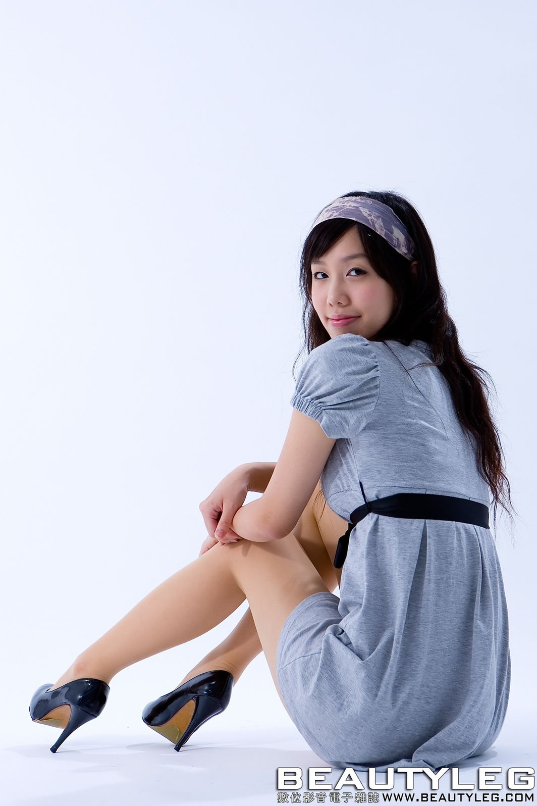 [BeautyLeg] No.166 Elvan 在现浏览第18张