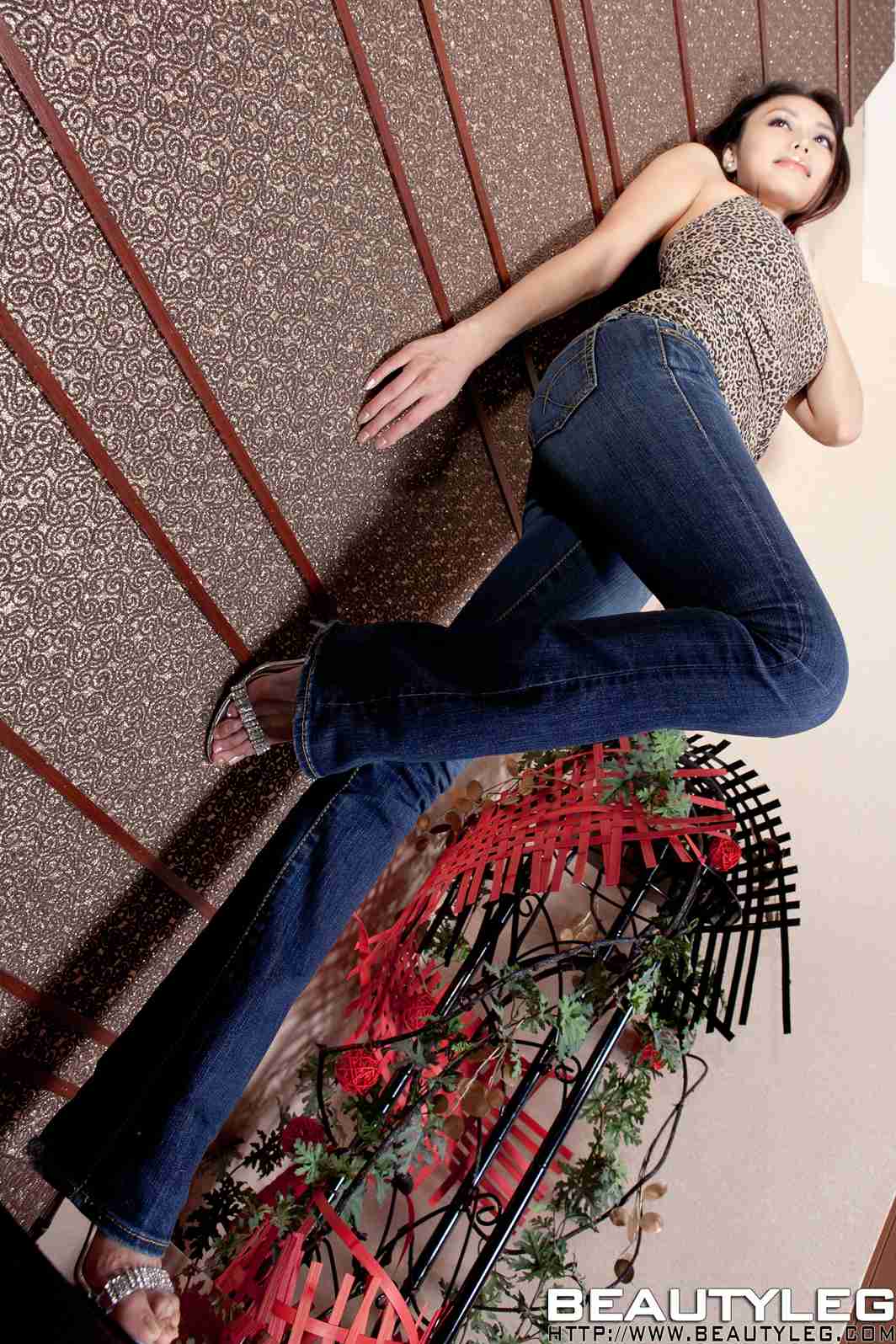 [BeautyLeg] No.484 Eva 77pics 在现浏览第9张