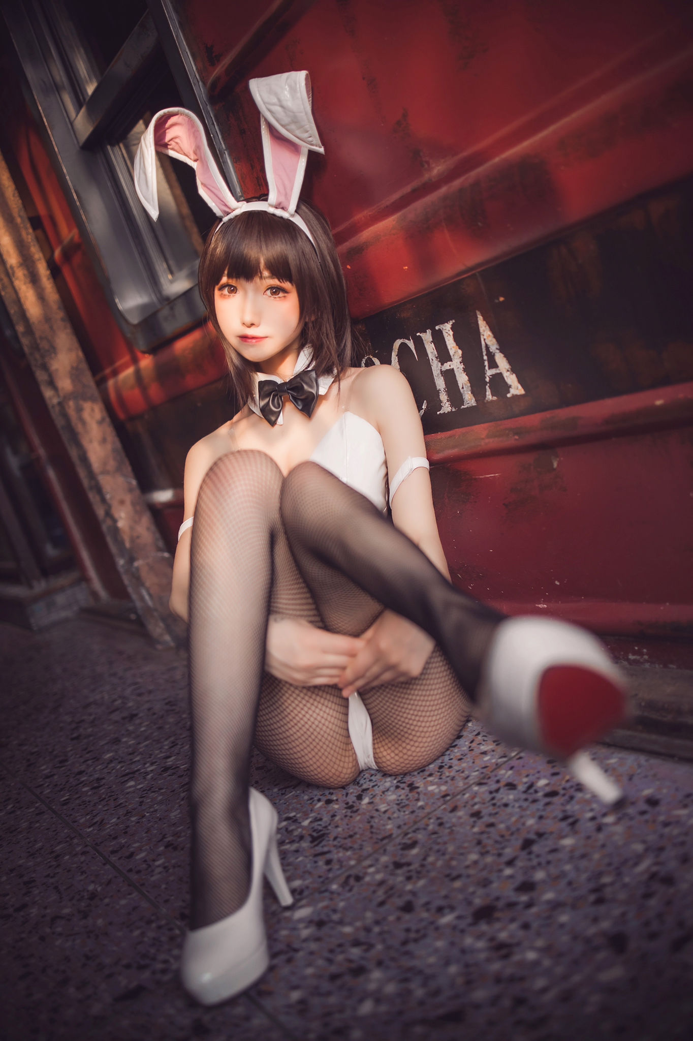 [网红COSER写真] Coser衣衣 - 加藤惠兔女郎第10张