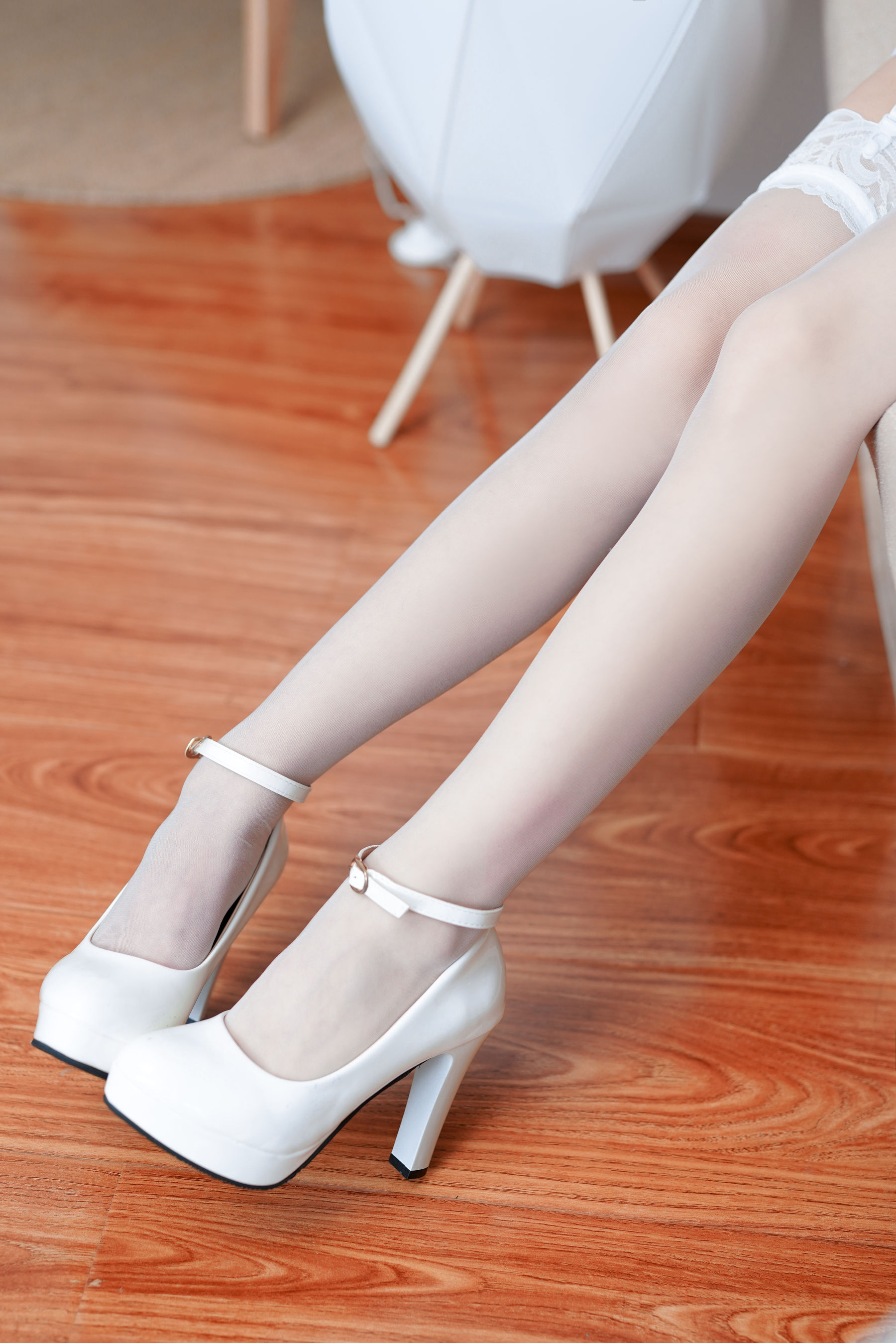 [COS福利] Cosplay日奈娇 - 纯白护士第24张