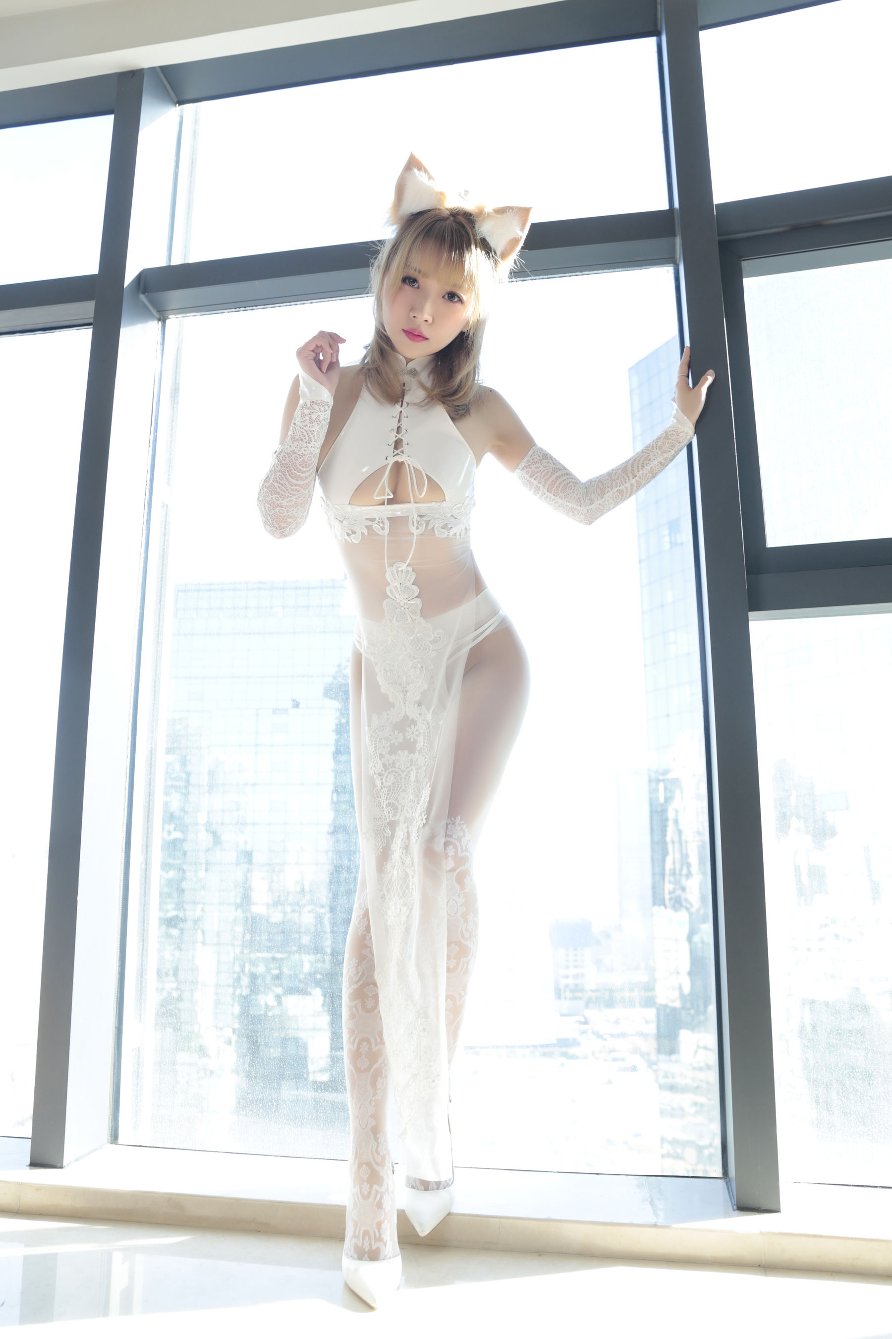 [COS福利] 斗鱼主播小女巫露娜 - 白色恋人第7张