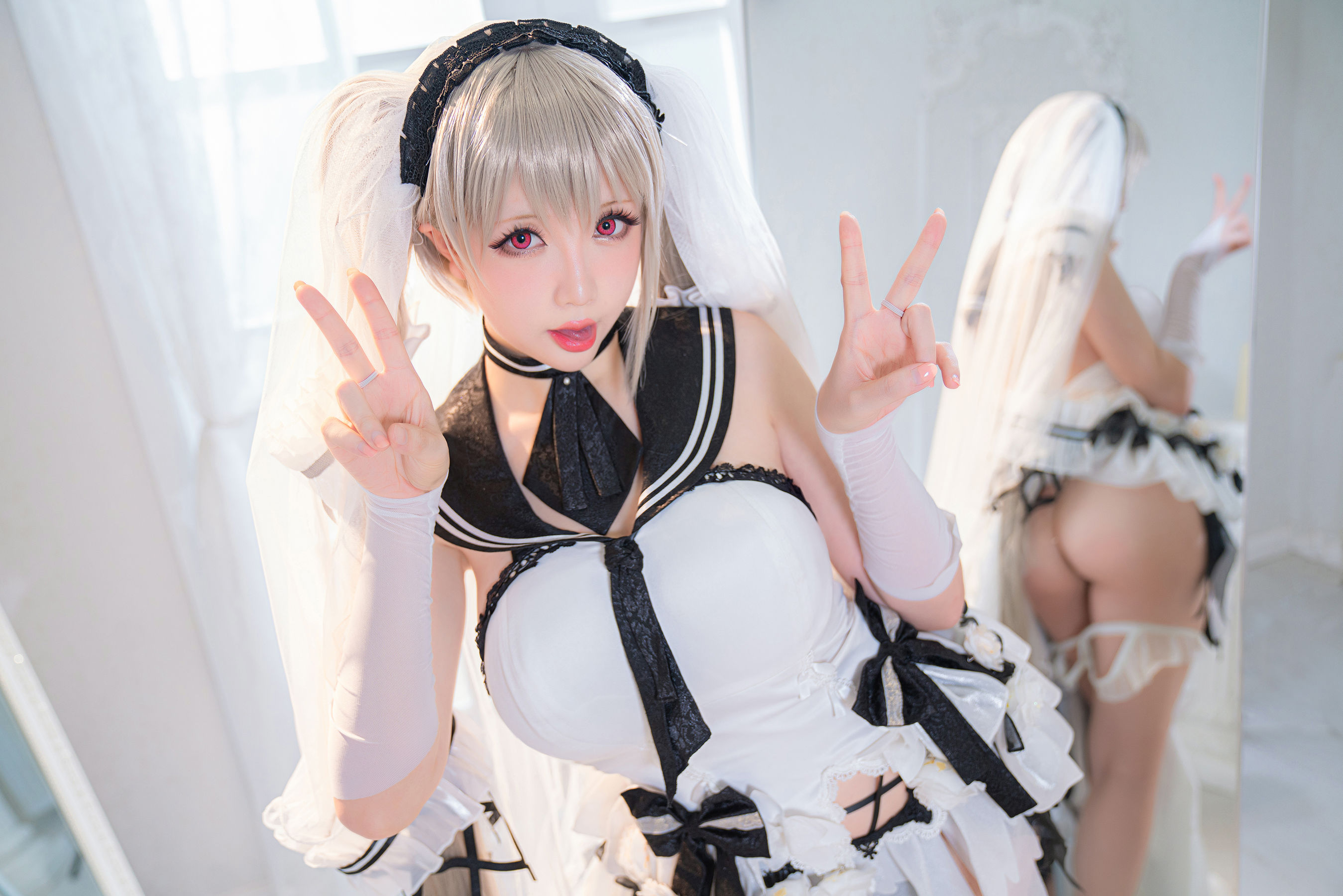 [网红COSER写真] Coser小姐姐星之迟迟 - 纯白と漆黑《可畏》第7张