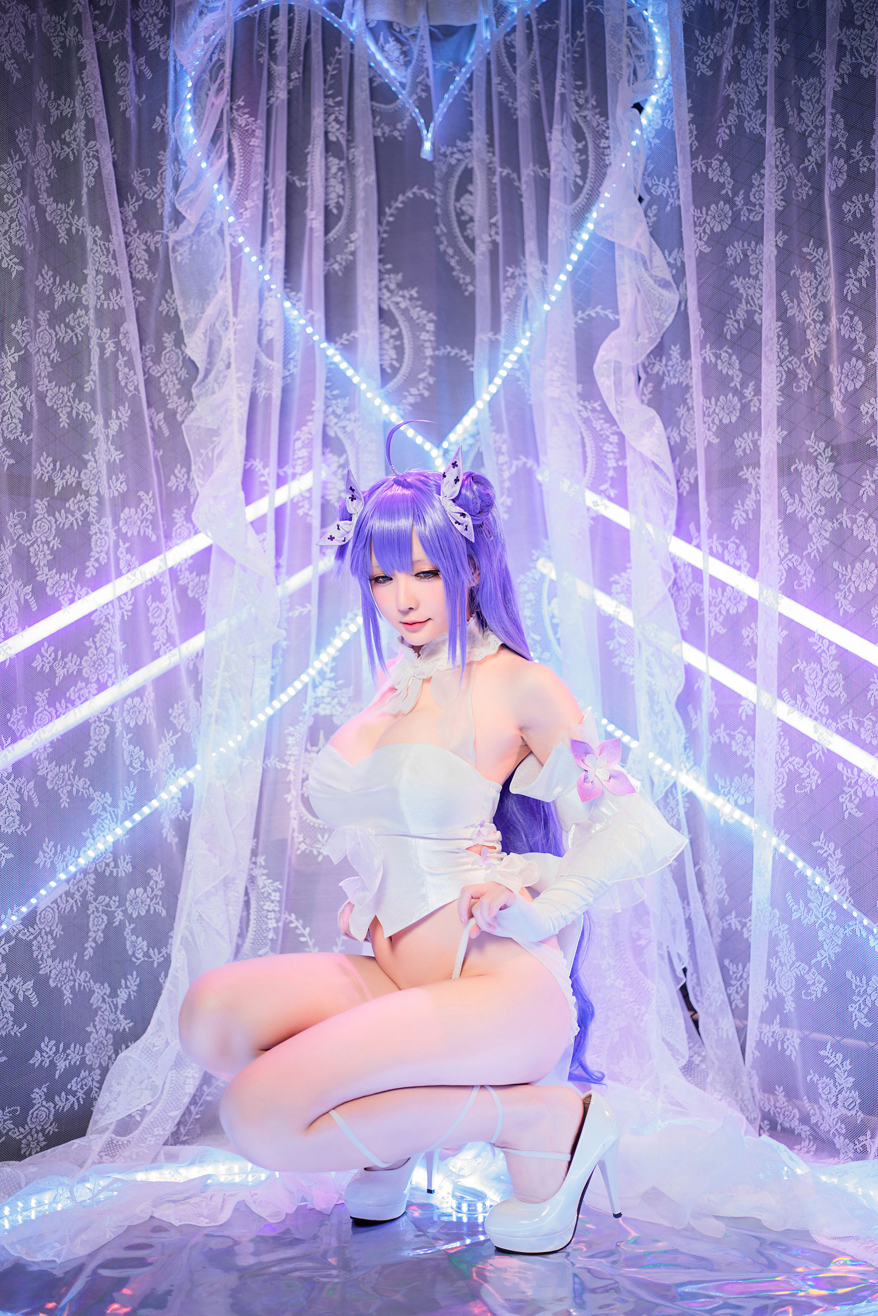 [网红COSER写真] Coser小姐姐星之迟迟 - 纯白と漆黑《独角兽》第7张