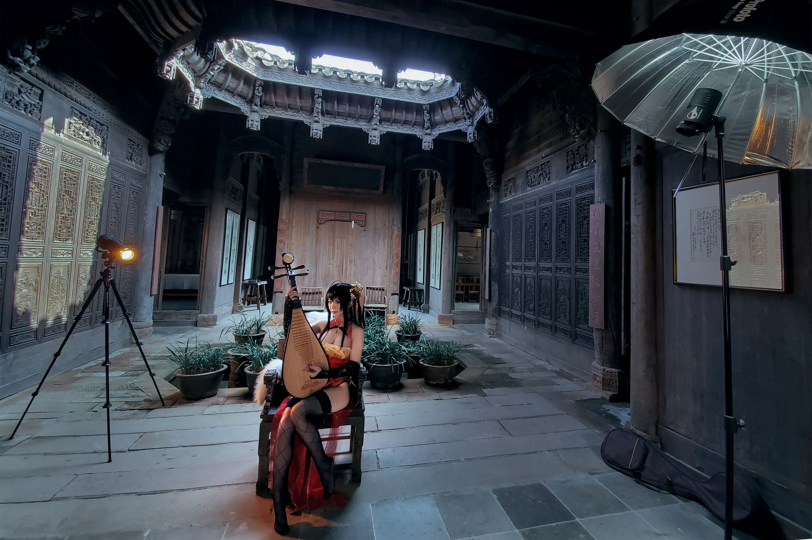 [网红COSER写真] 半半子 - 大凤旗袍第13张