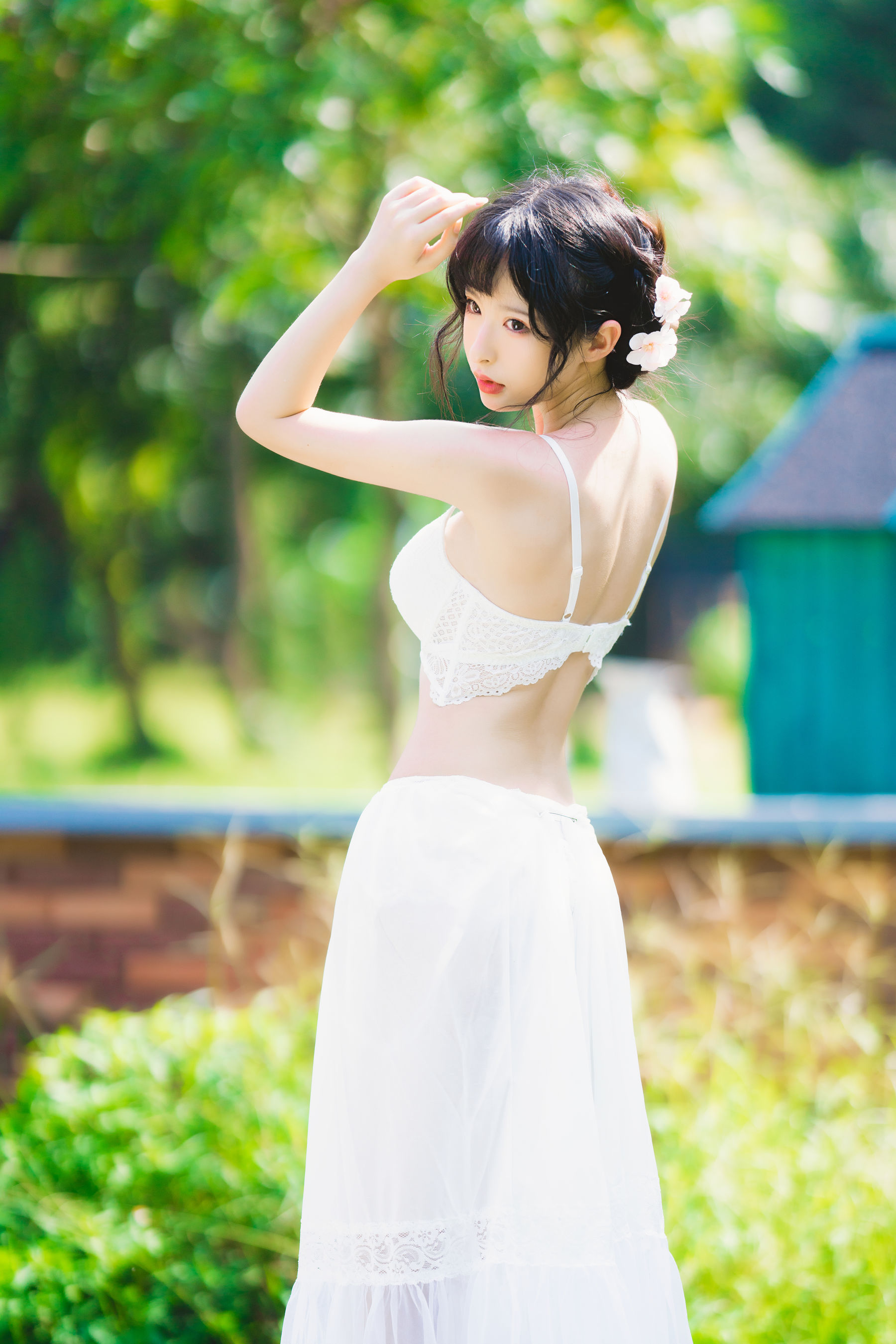 [福利COS] 尤物清水由乃 - 蕾丝花园第11张