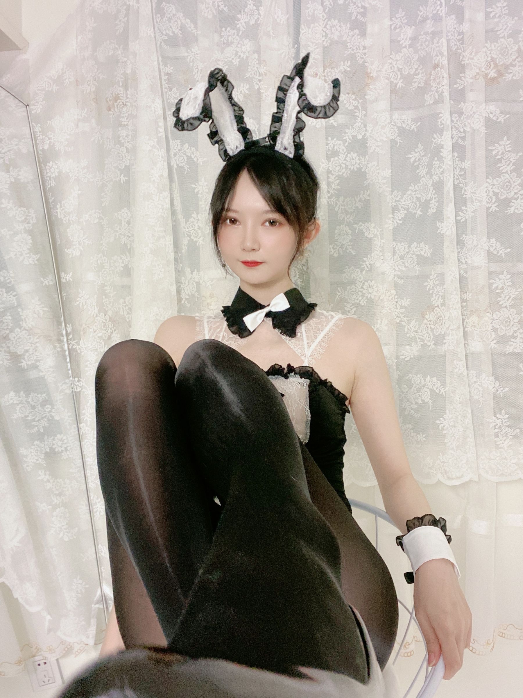 [福利COS] 51酱 - 油光袜第5张