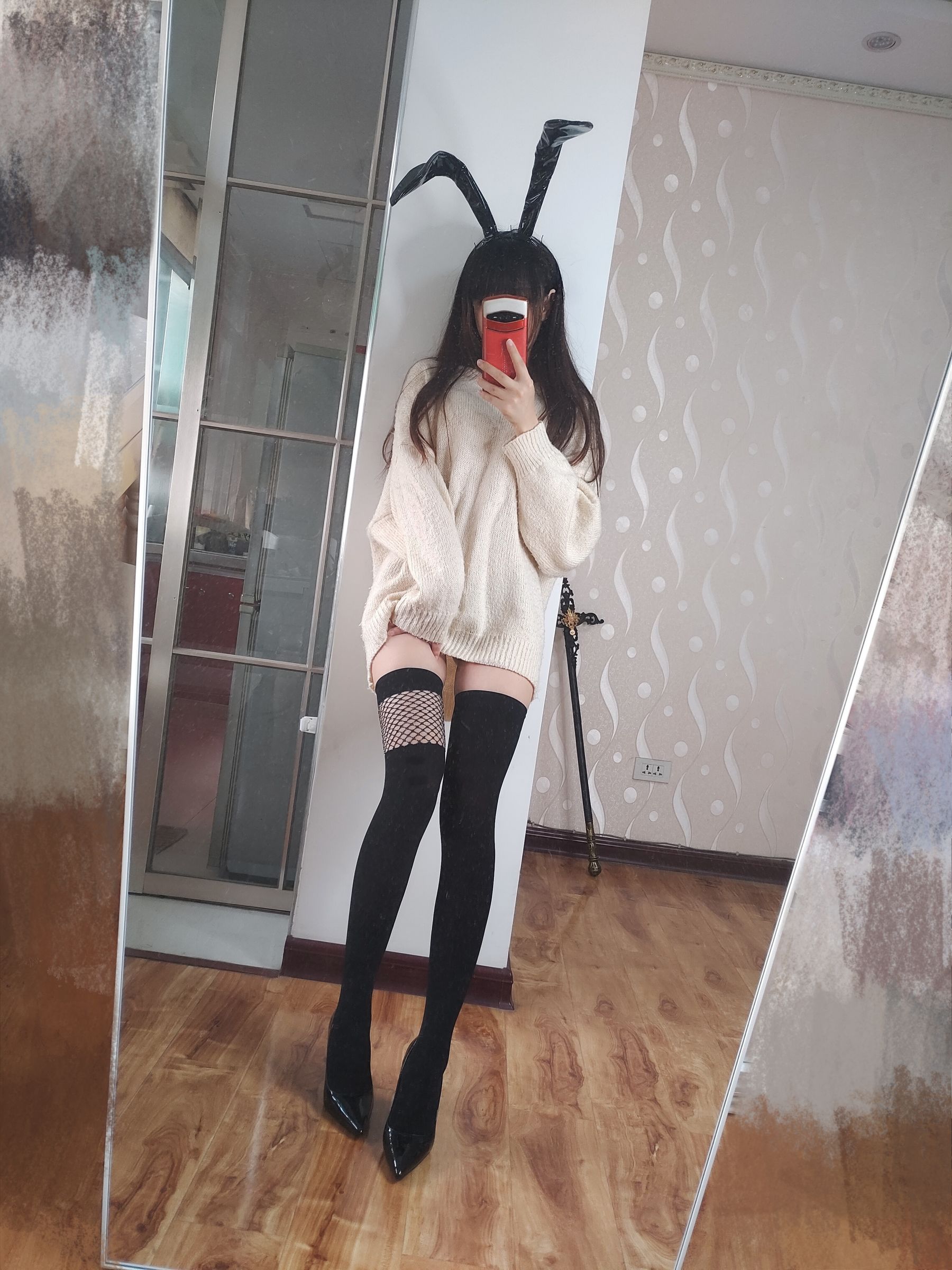 [福利COS] Cos小姐姐雪琪 - 竞技泳衣第17张