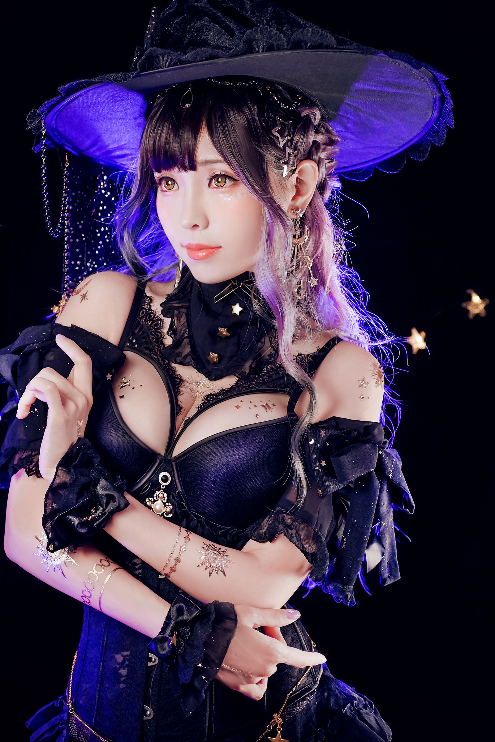 [福利COS] Ely_eee(ElyEE子) - Astrology Witch第1张