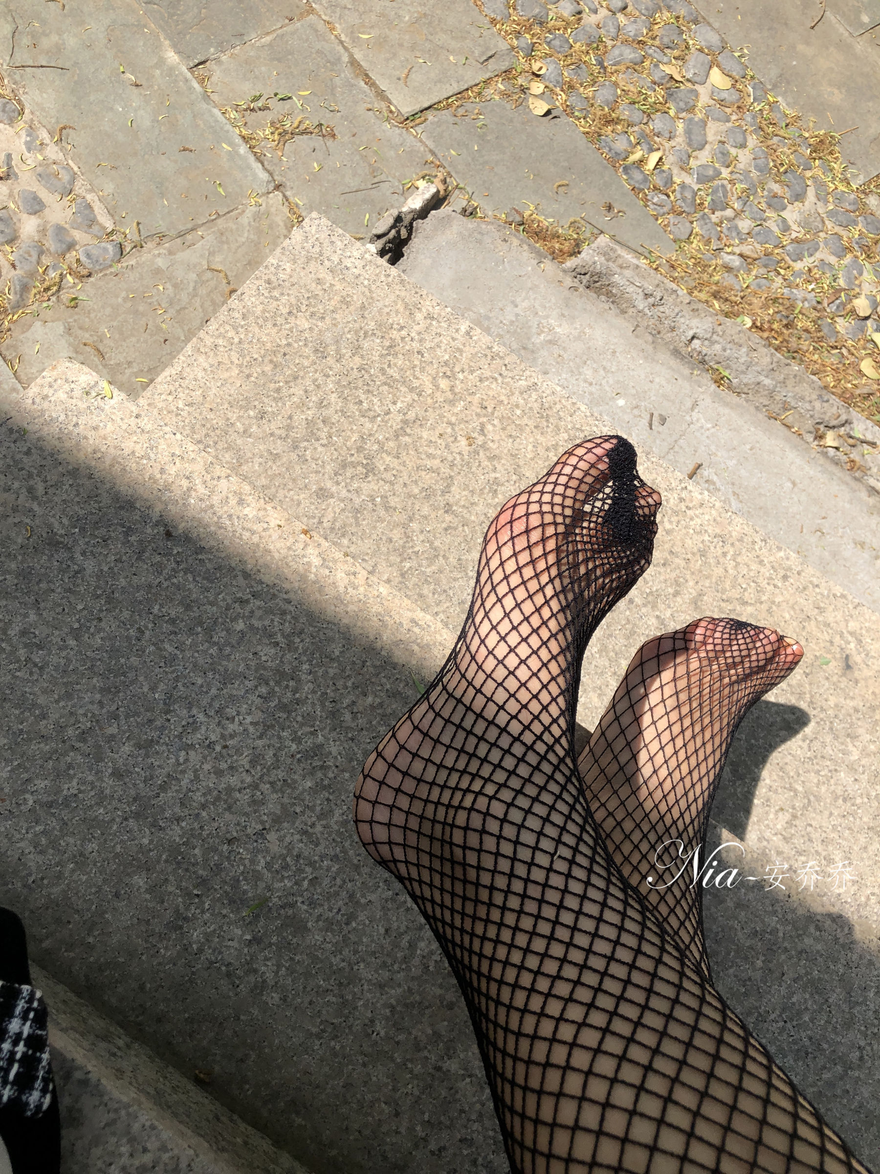 [福利COS] 安乔乔儿(Nia乔乔) No.021 不小心被发现了第41张