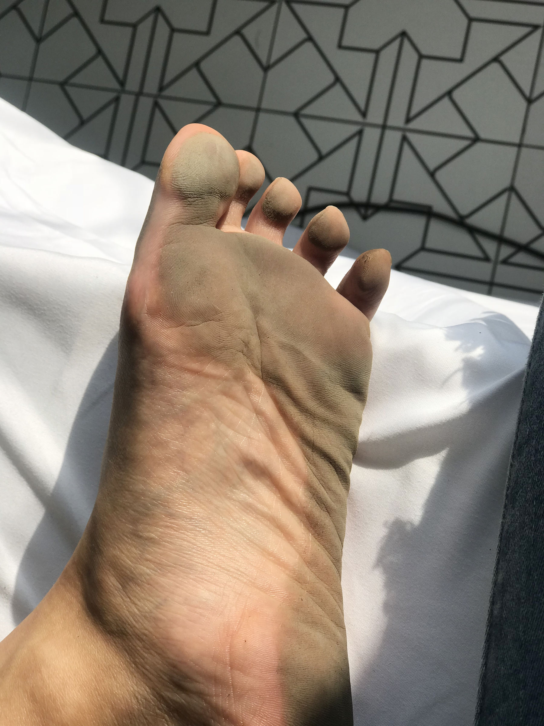 [福利COS] 安乔乔儿(Nia乔乔) No.015 脏脚踩鸡蛋第14张