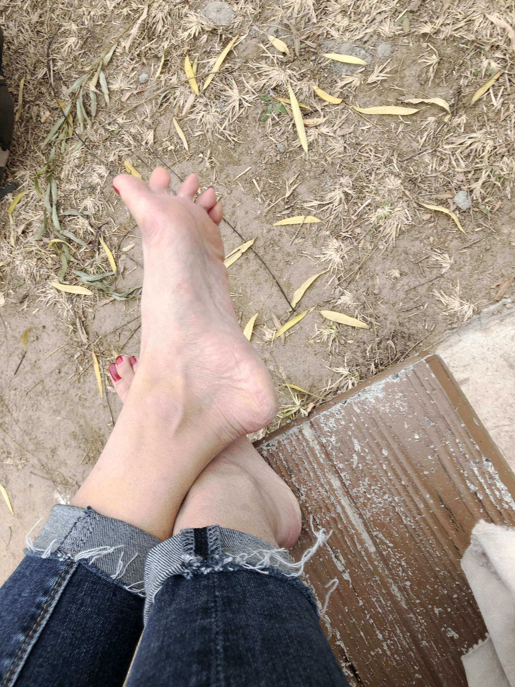 [福利COS] 安乔乔儿(Nia乔乔) No.010 红甲裸足第18张