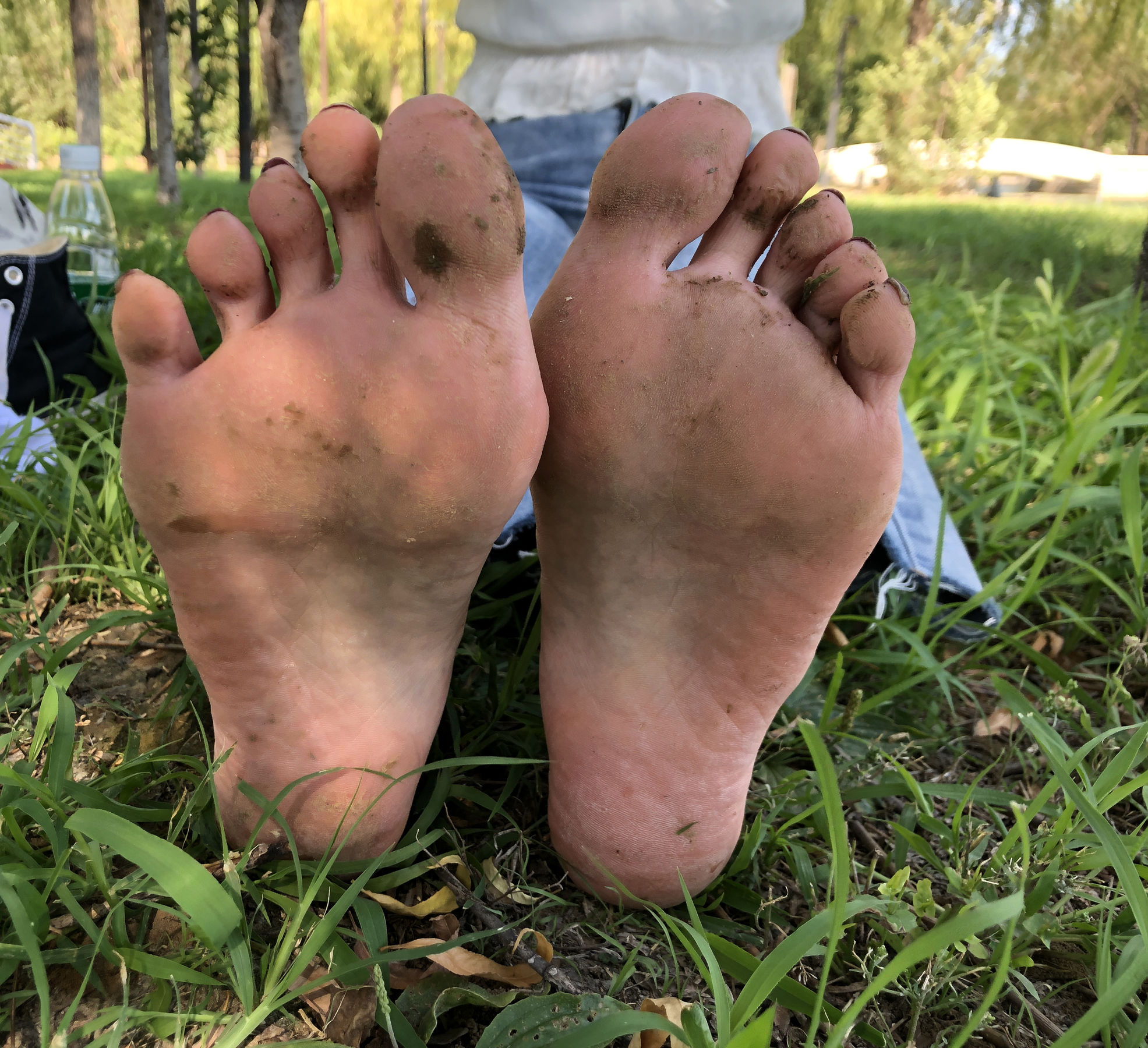 [福利COS] 安乔乔儿(Nia乔乔) No.007 乔乔脏脚底第1张