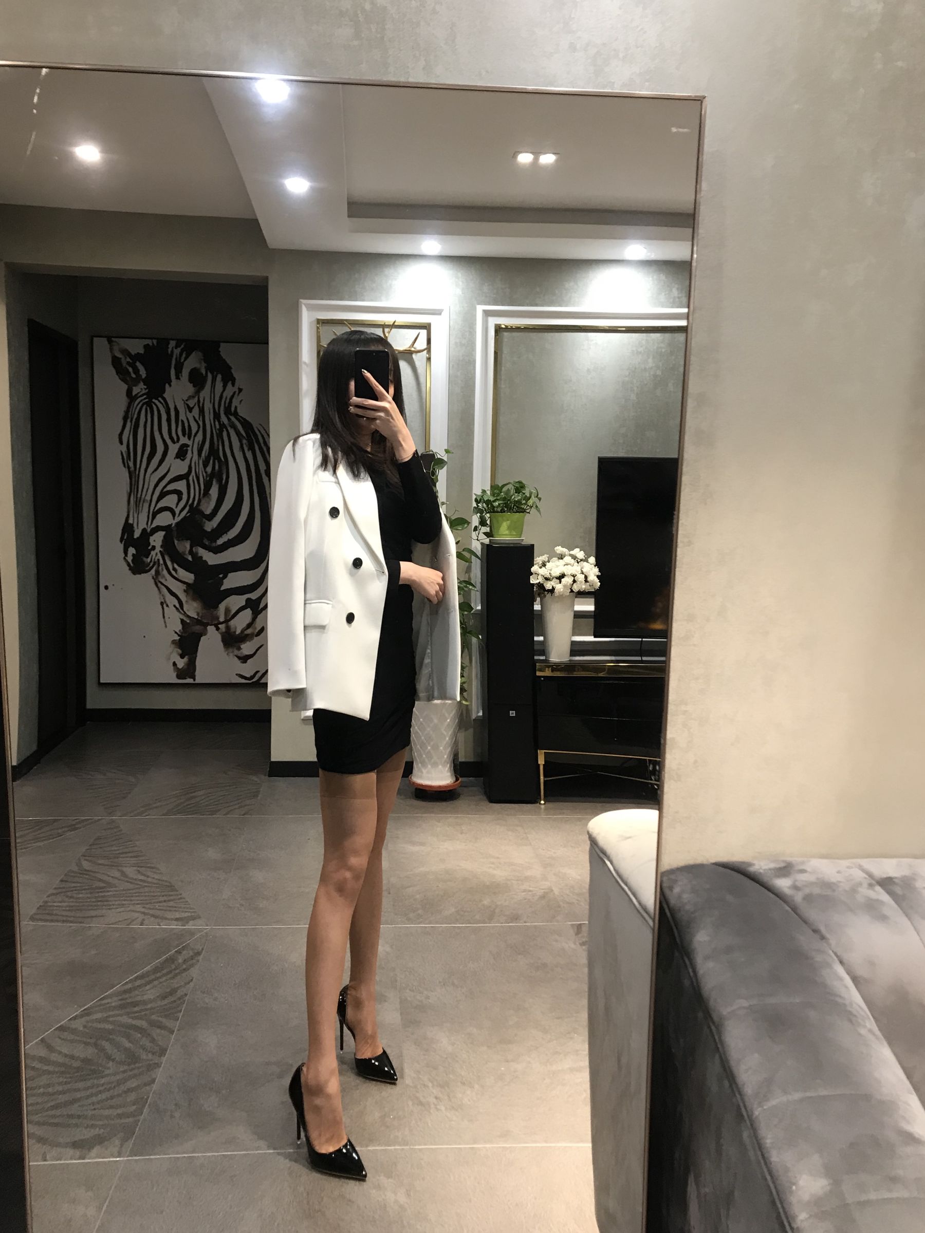 [福利COS] 丝足博主麋鹿_Monroe 2020.04.09 桃肉吊袜第1张