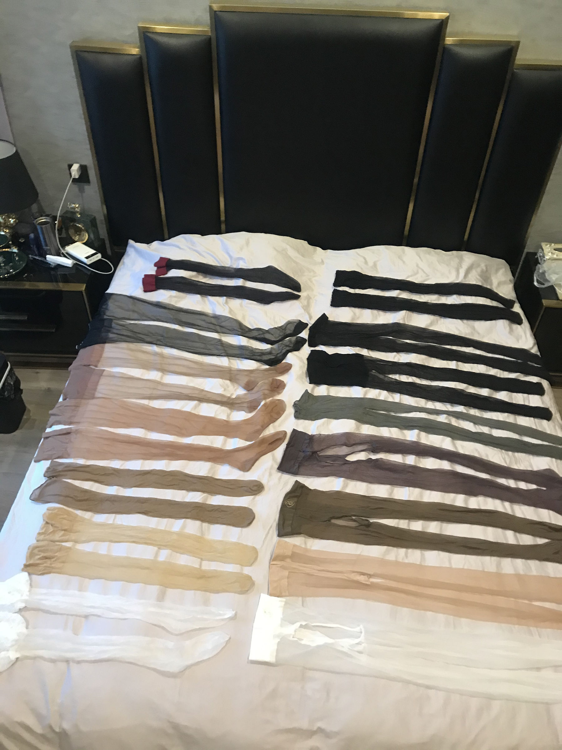 [福利COS] 丝足博主麋鹿_Monroe 2020.04.23 丝袜展示第3张