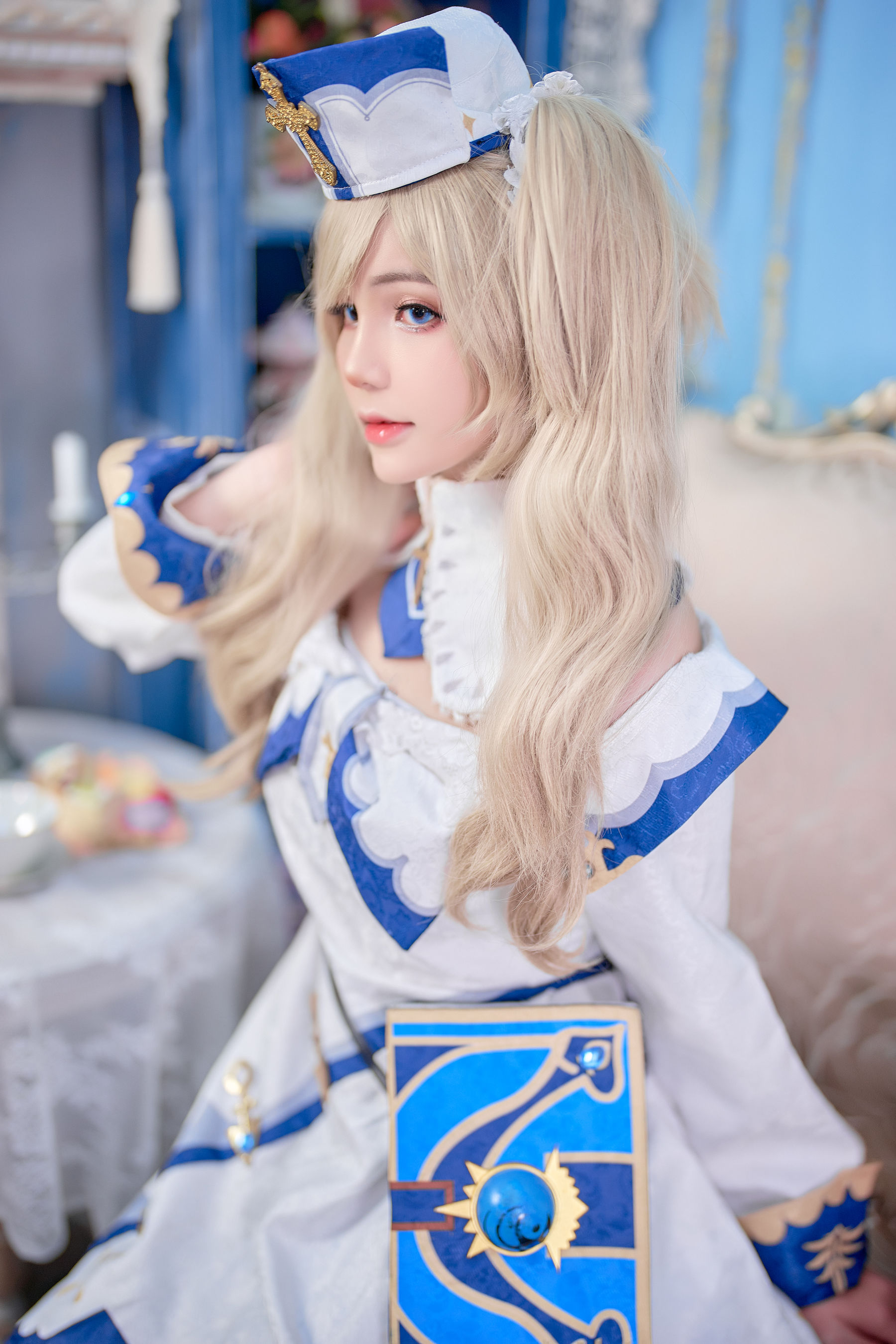 [福利COS] JOYCE - 原神 芭芭拉第1张