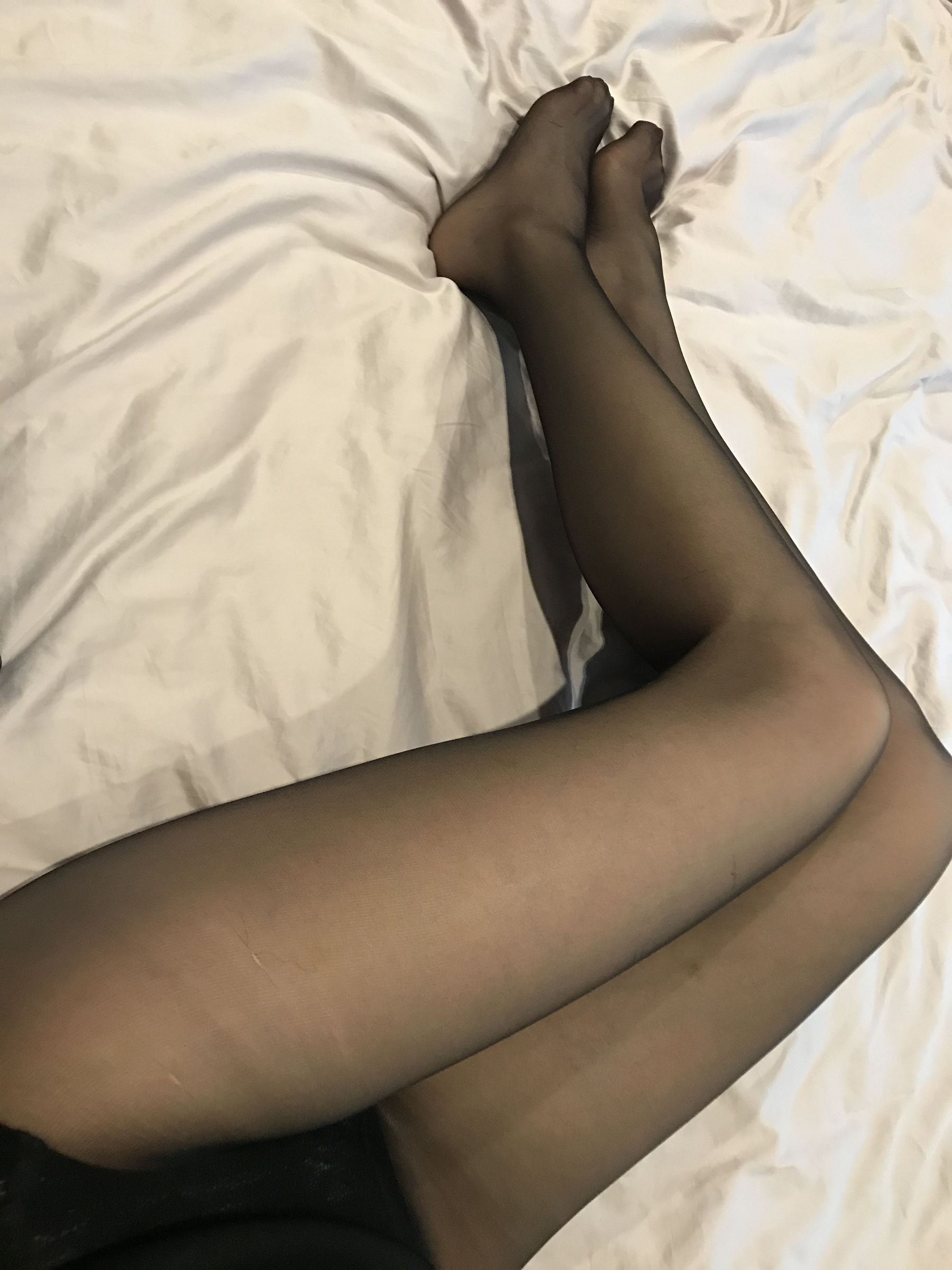 [福利COS] 丝足博主麋鹿_Monroe 2020.06.10 看看美腿第9张