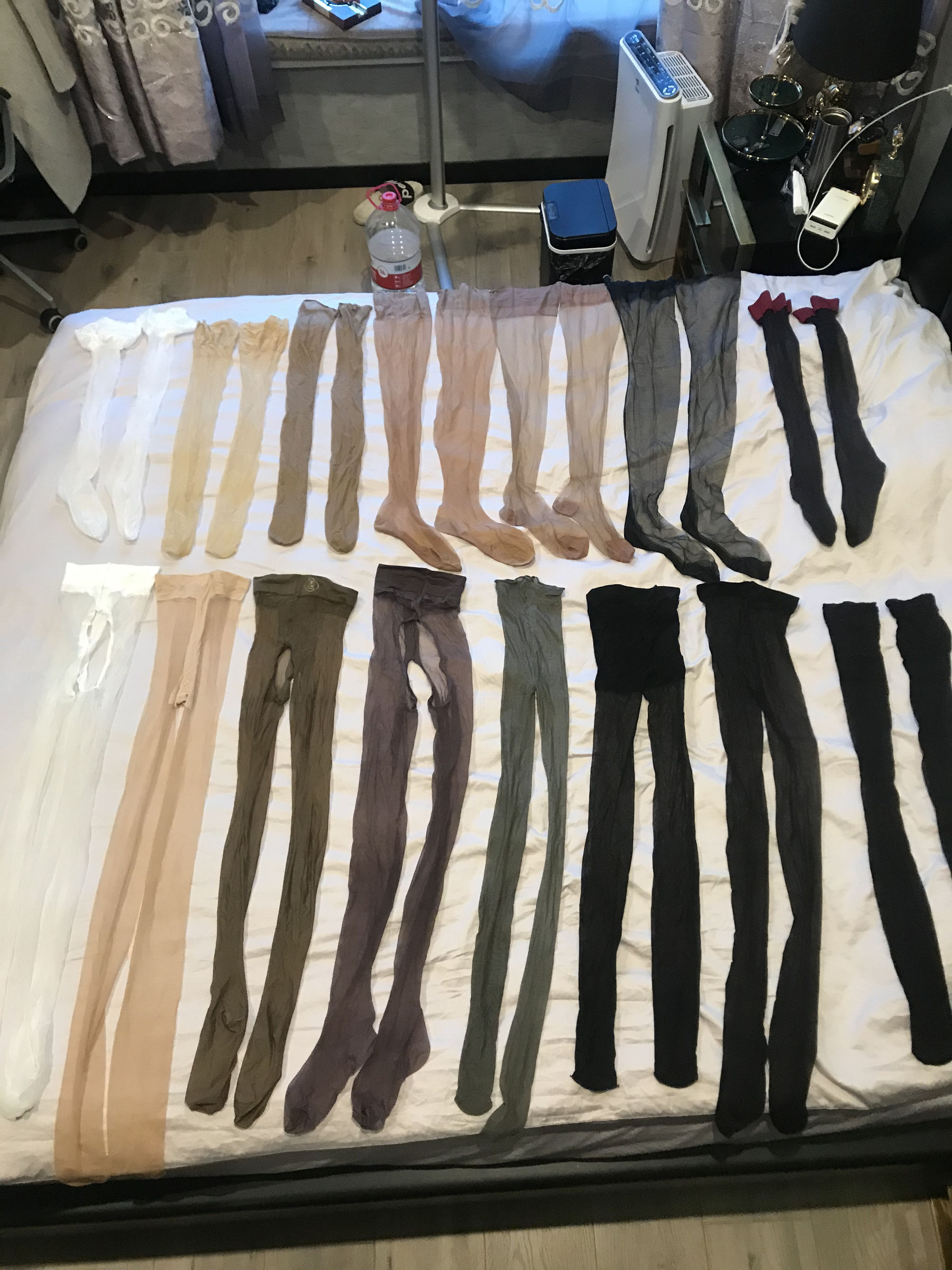 [福利COS] 丝足博主麋鹿_Monroe 2020.04.23 丝袜展示第4张