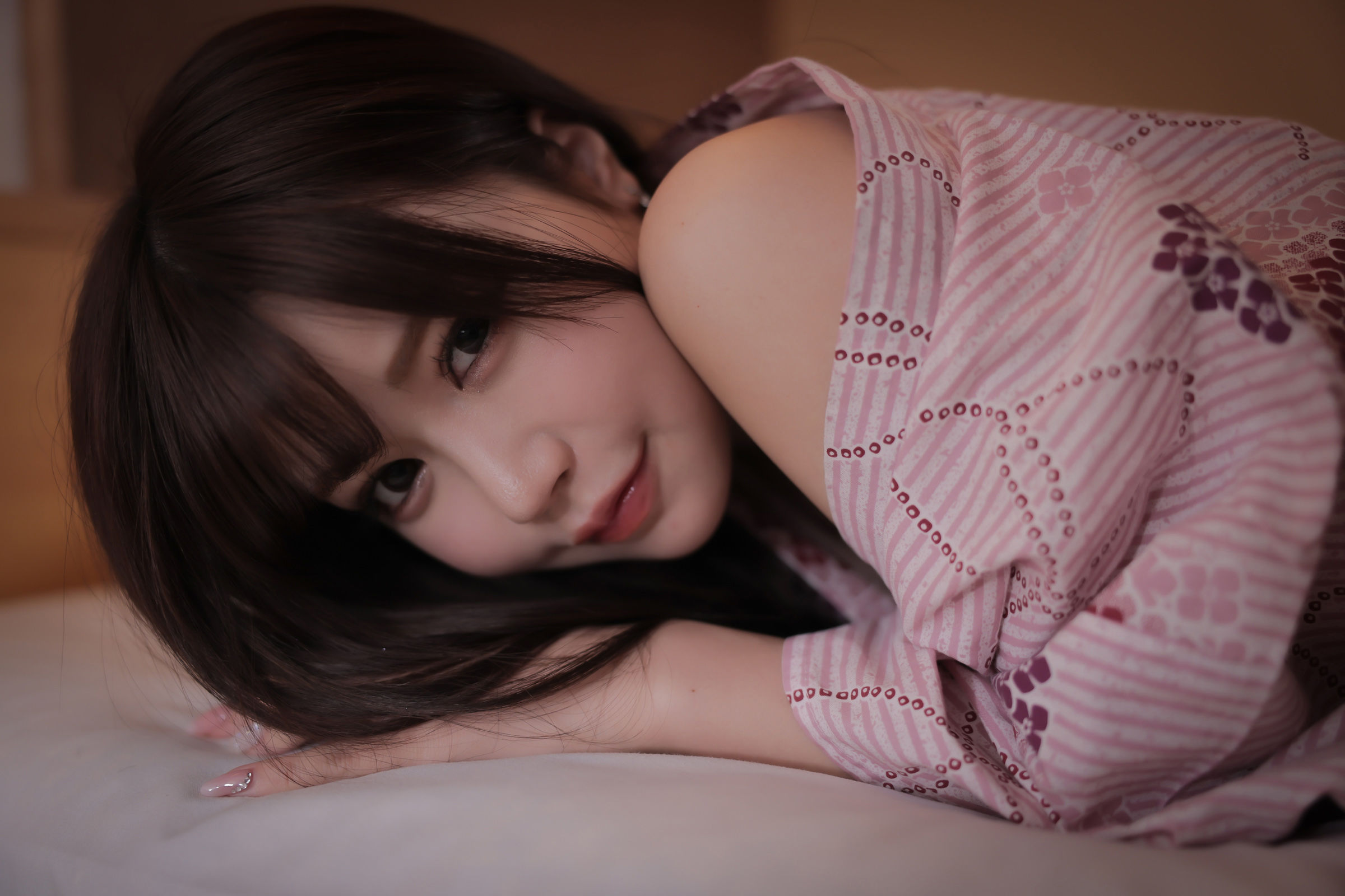 [福利COS] Mai Shirota 白田まい 白田まいと、貸切温泉と、濃厚接触第67张