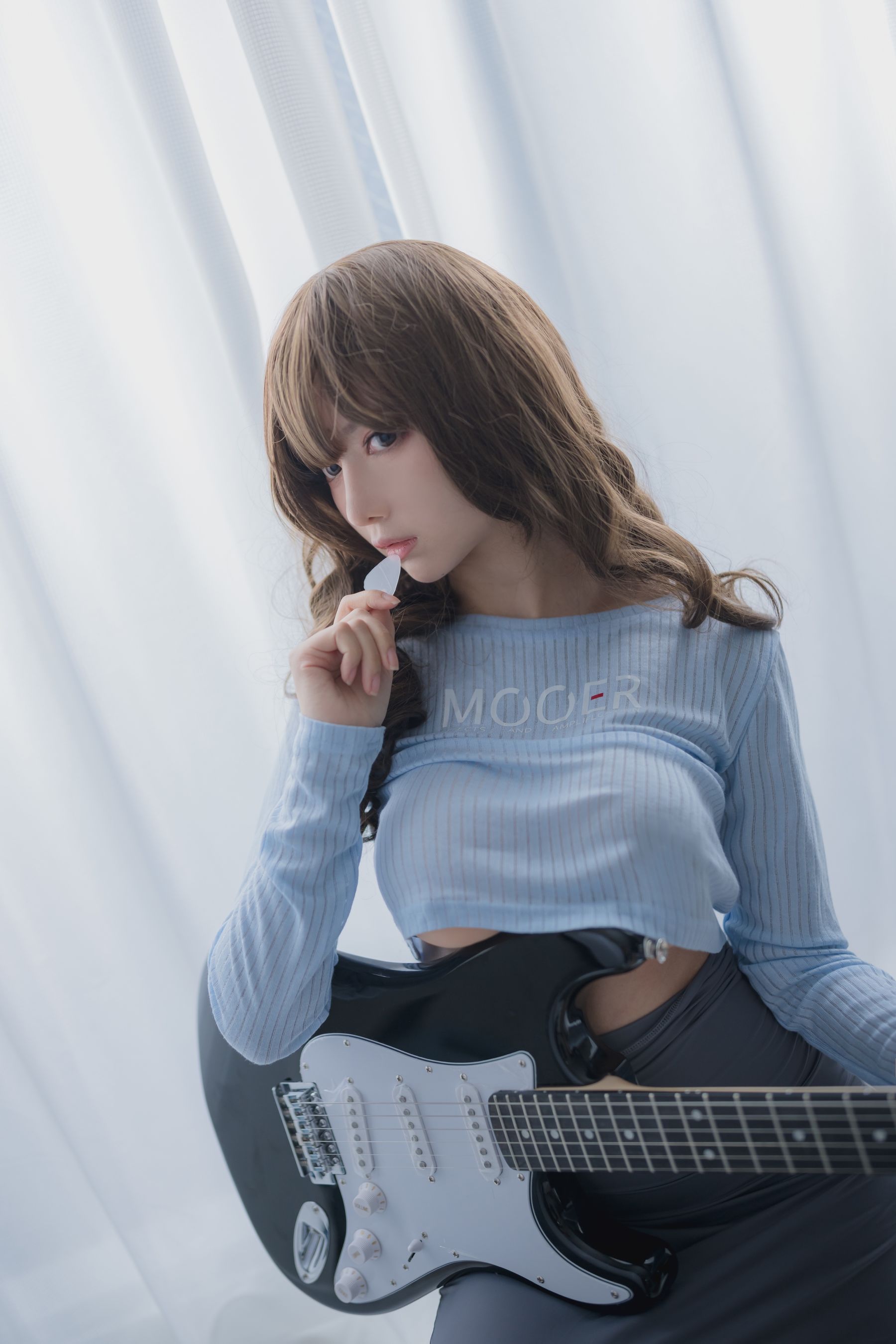 [福利COS] Shika小鹿鹿 - 吉他妹妹第6张