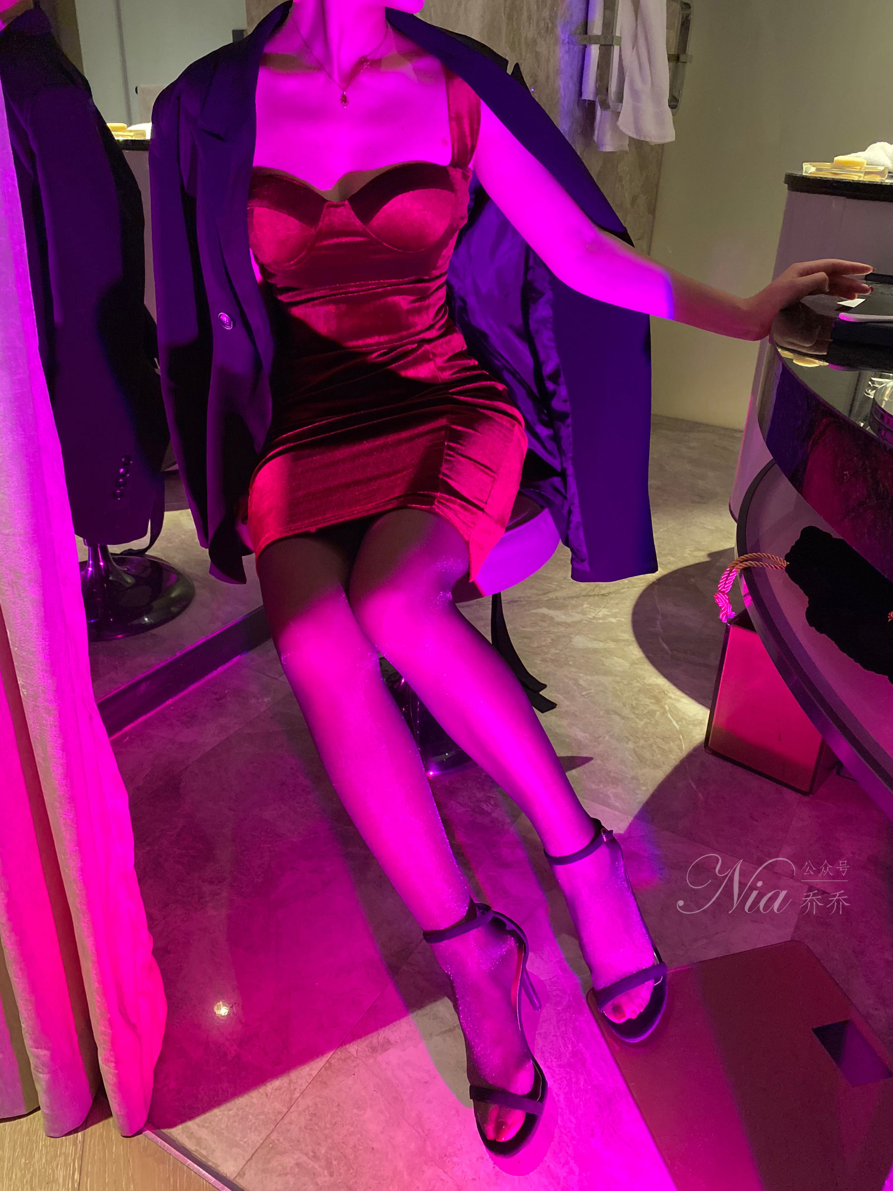 [福利COS] 安乔乔儿(Nia乔乔) No.031 御姐的夜晚第19张