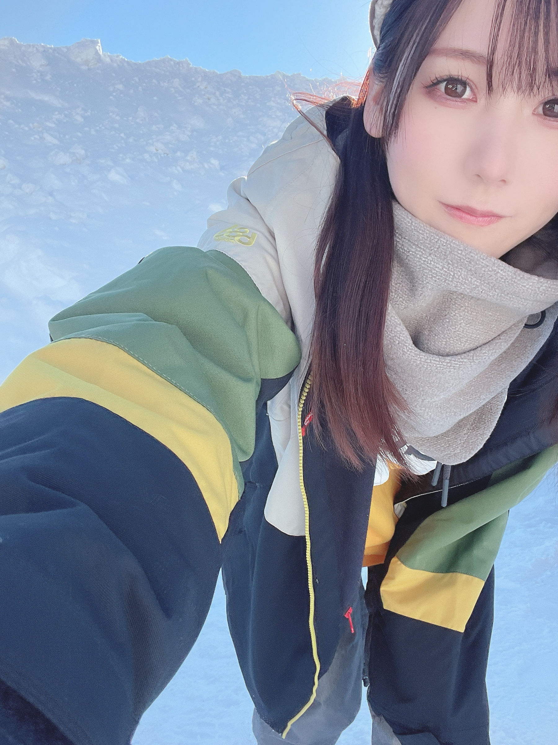 [福利COS] 日本甜美COSERけんけん[fantia] 20220131-スノボウェア第1张