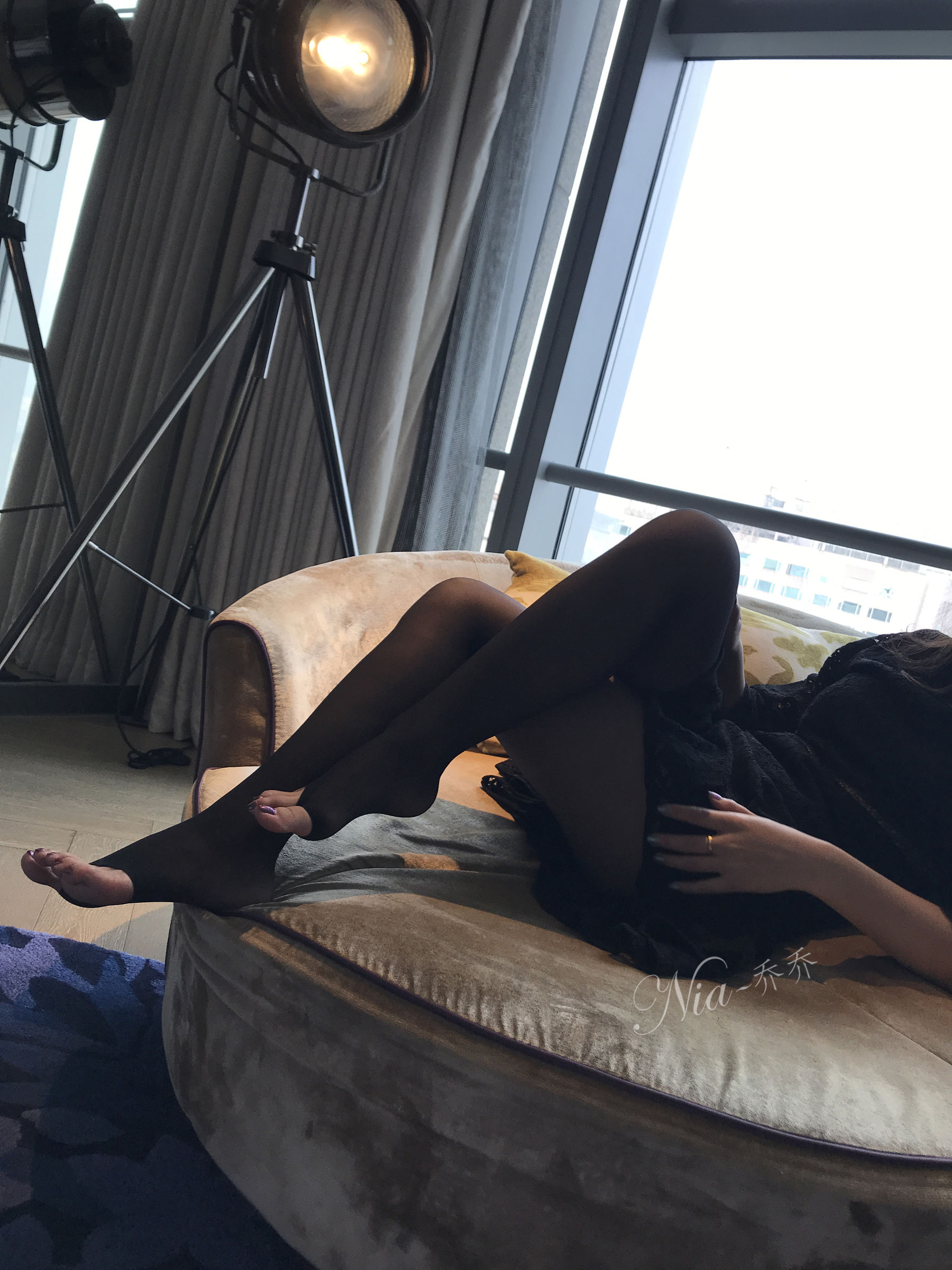 [福利COS] 安乔乔儿(Nia乔乔) No.023 出差刚到酒店呀第7张