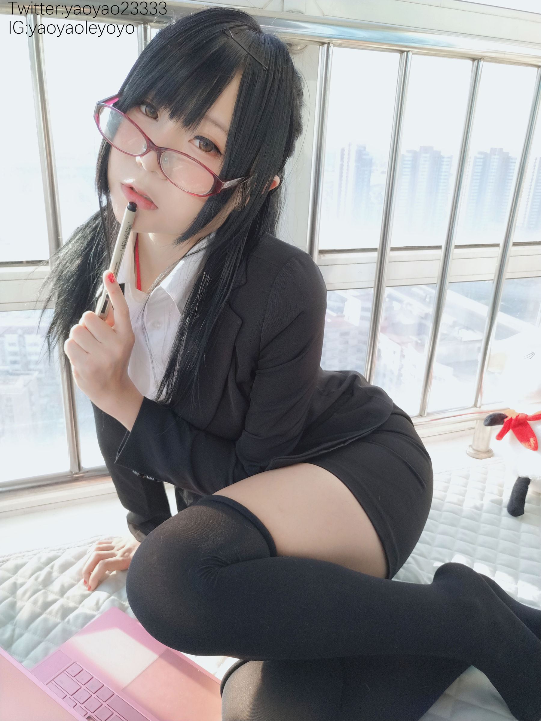 [福利COS] 萌妹子Coser摇摇乐yoyo - 补习老师第7张