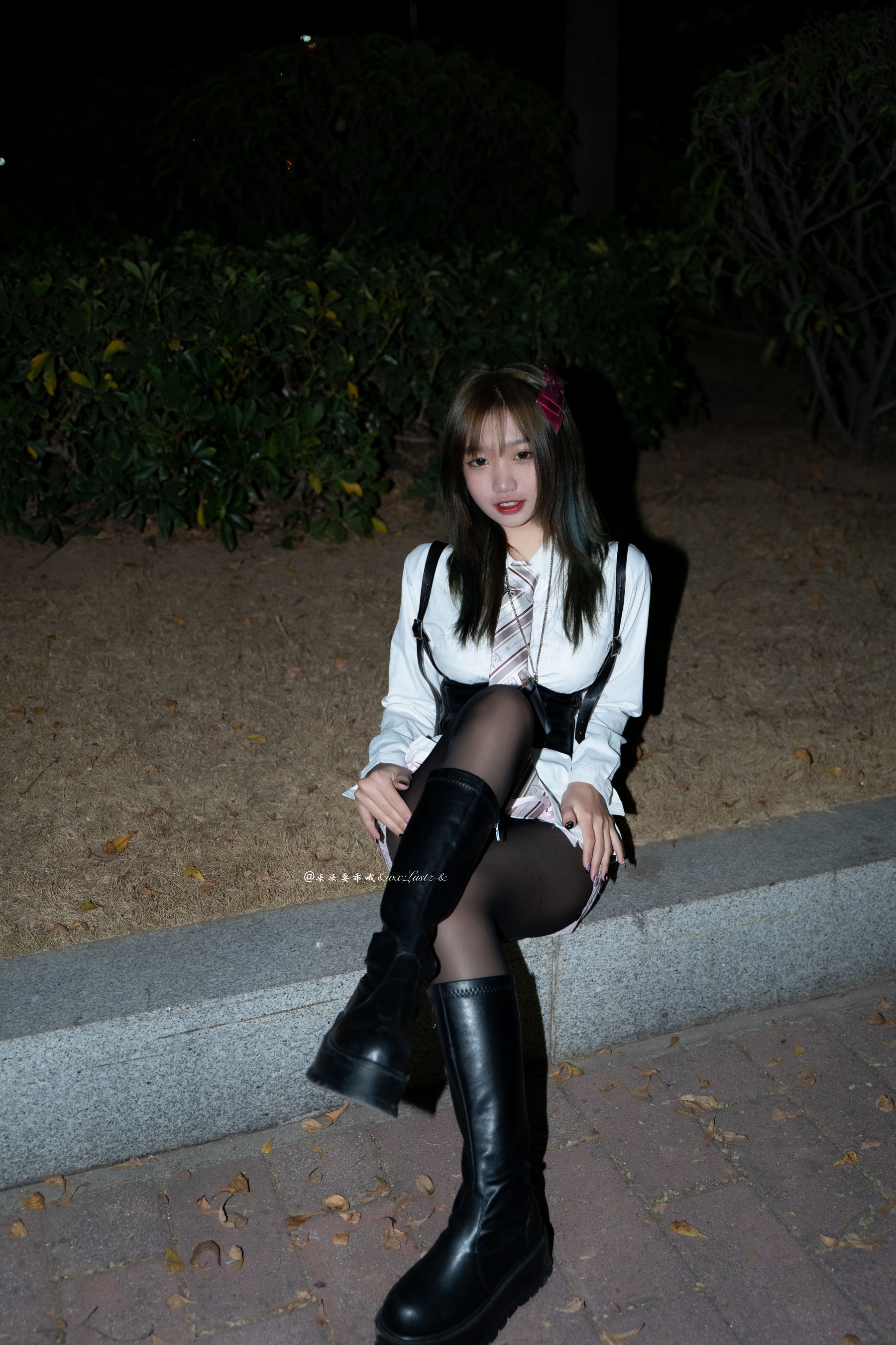 [福利COS] 动漫博主柒柒要乖哦 - 车内1第2张