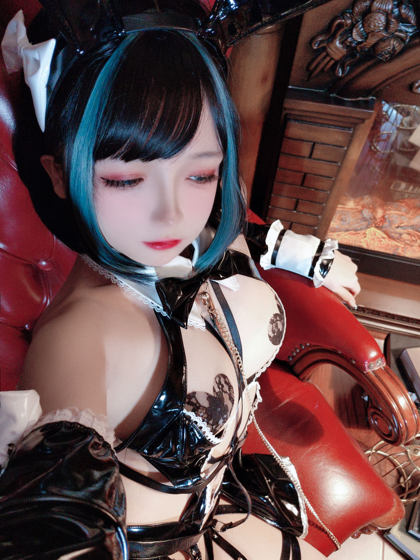 [福利COS] Cosplay日奈娇 - 万圣恶魔皮衣第19张