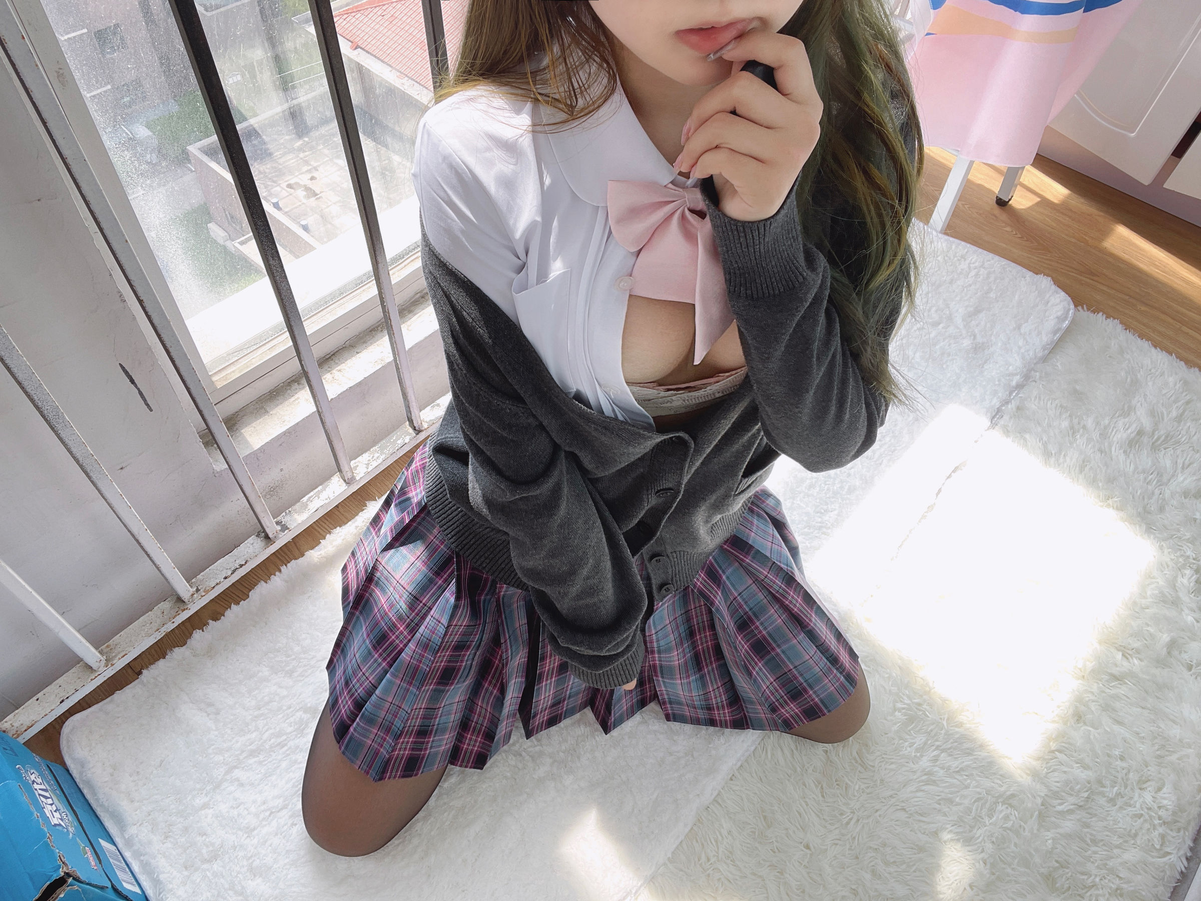 [福利COS] eloise软软 - JK黑丝第17张