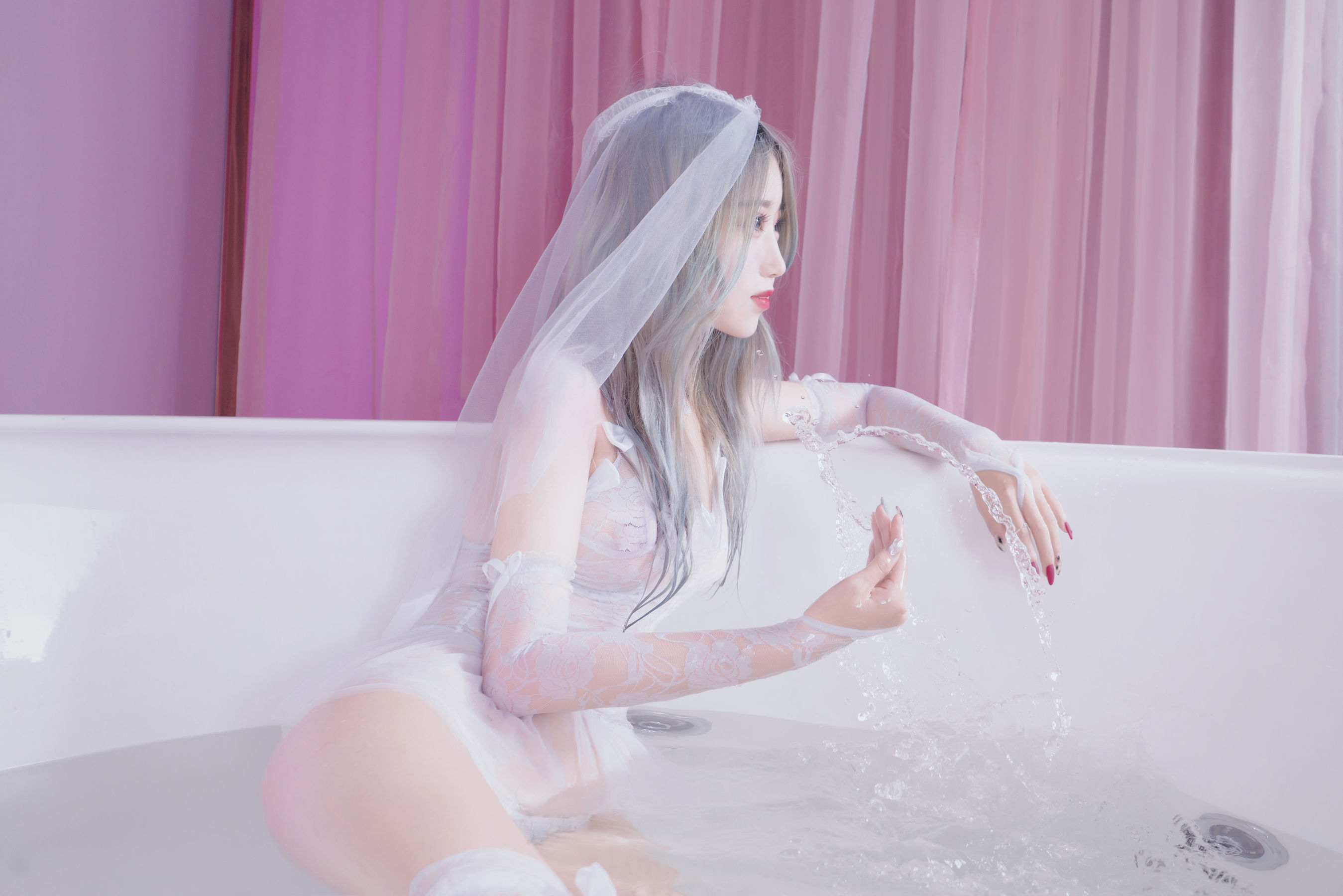 [福利COS] eloise软软 - 入水蕾丝第10张