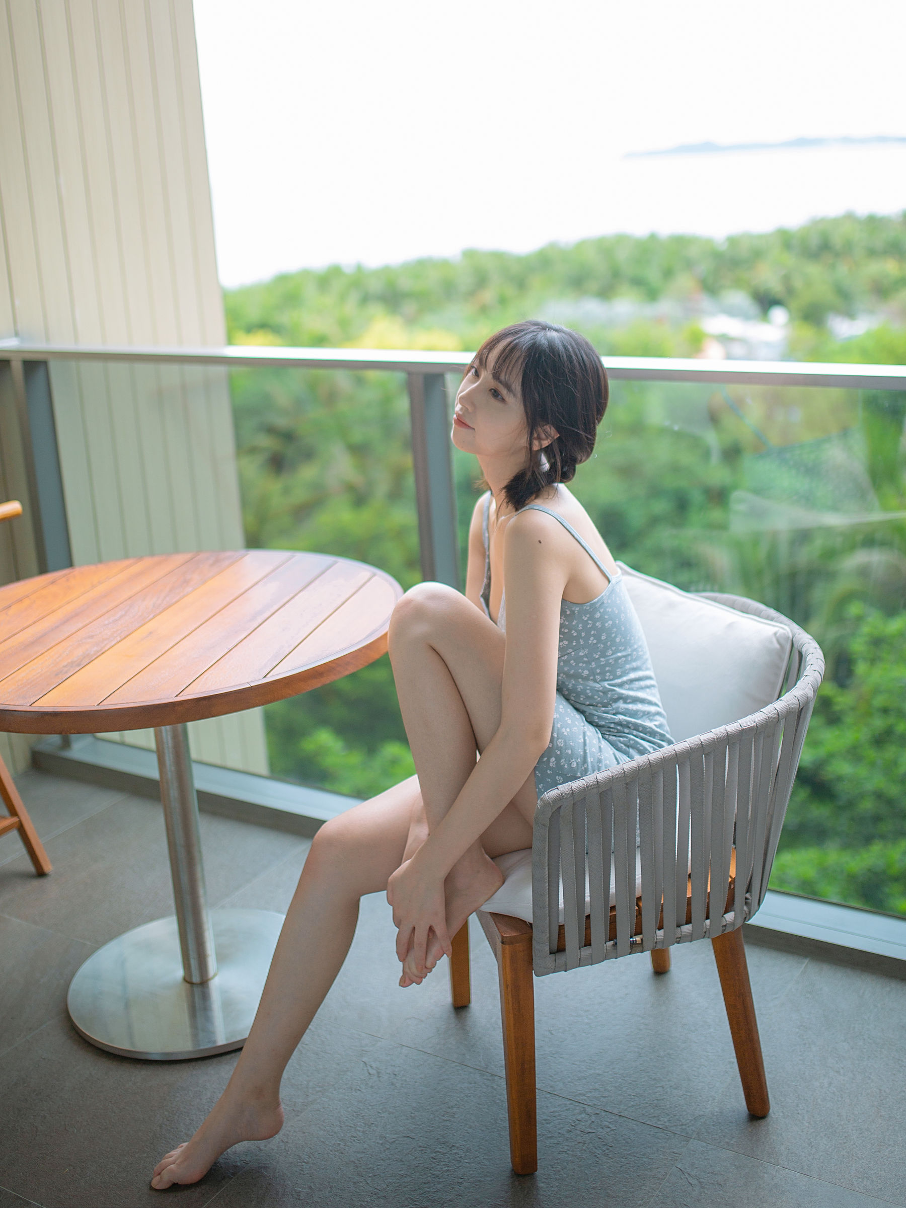 [福利COS] 次元少女念雪ww - 无尽夏第1张