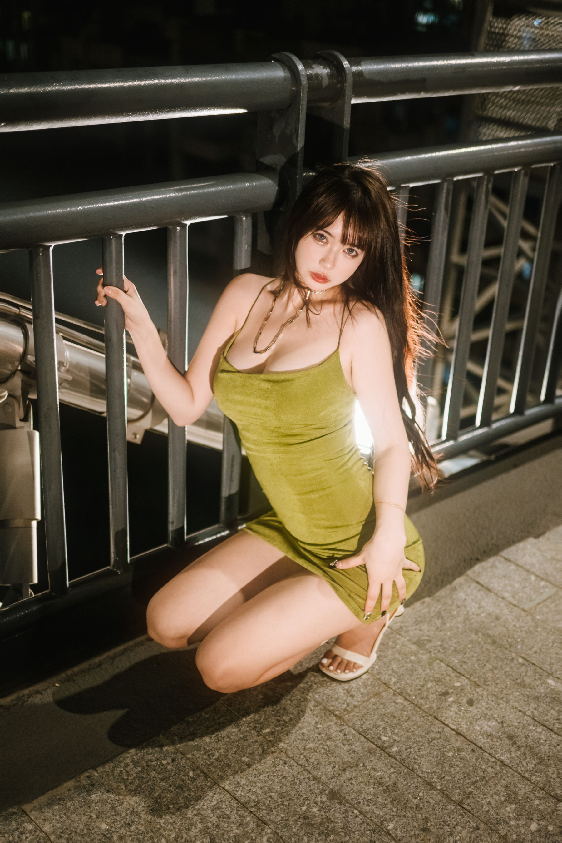 [福利COS] Tina很妖孽呀 - 绿色连衣裙第7张