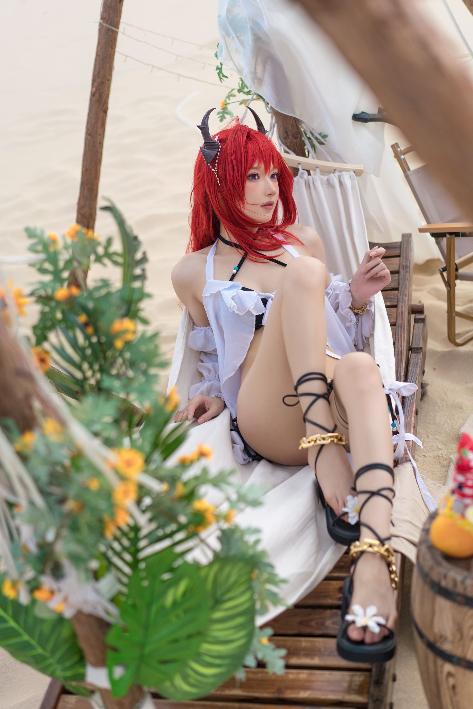 [福利COS] 动漫博主阿包也是兔娘 - 明日方舟 史尔特尔泳装第6张