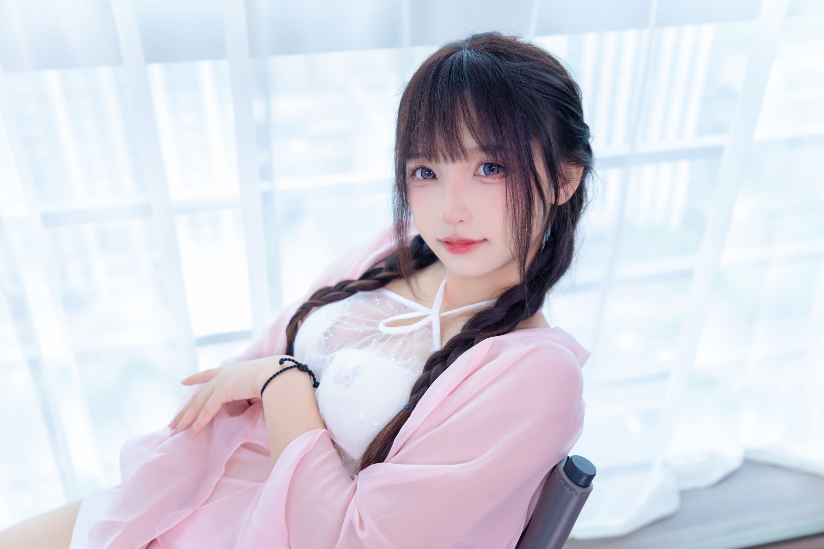 [福利COS] 萝莉神楽板真冬 之桃花潭水第5张