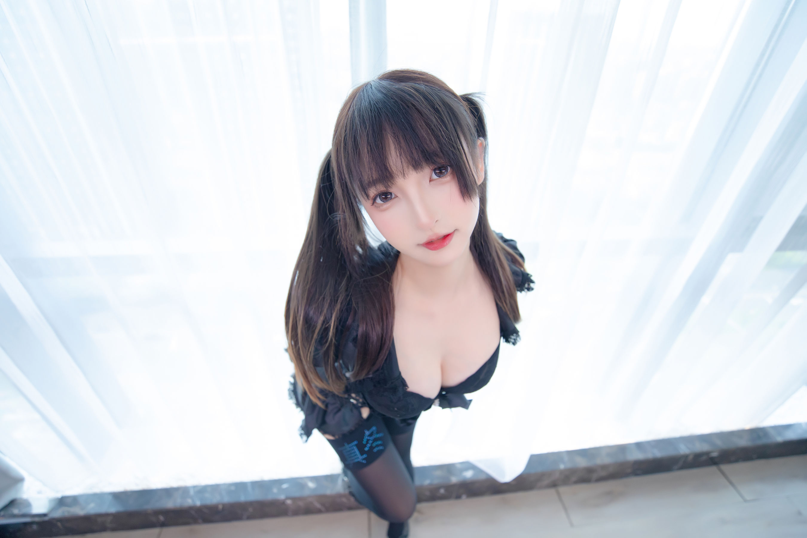 [福利COS] 萝莉神楽板真冬 之足底星光第14张