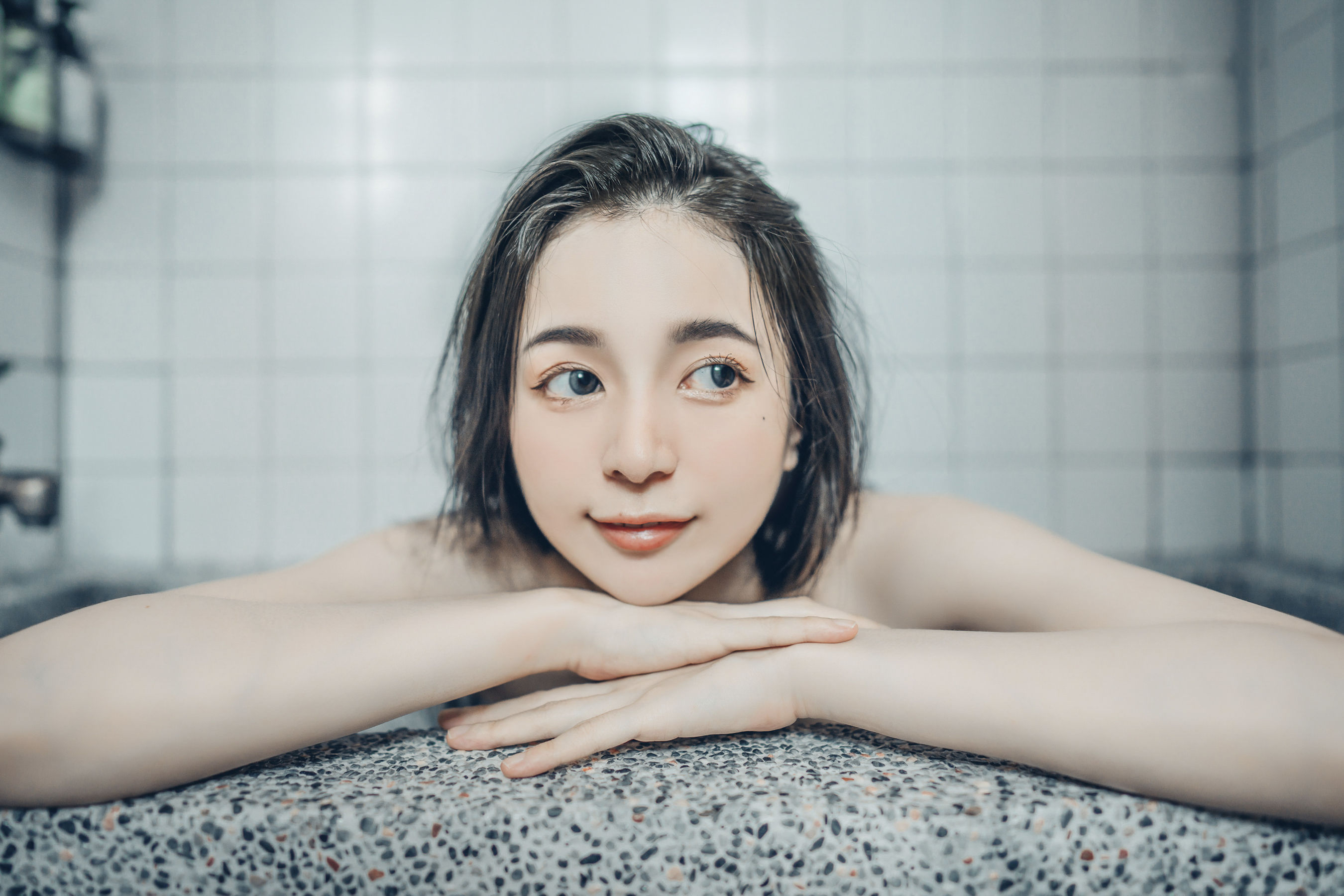 [福利COS] 辰辰 - 浴室里的天使第7张