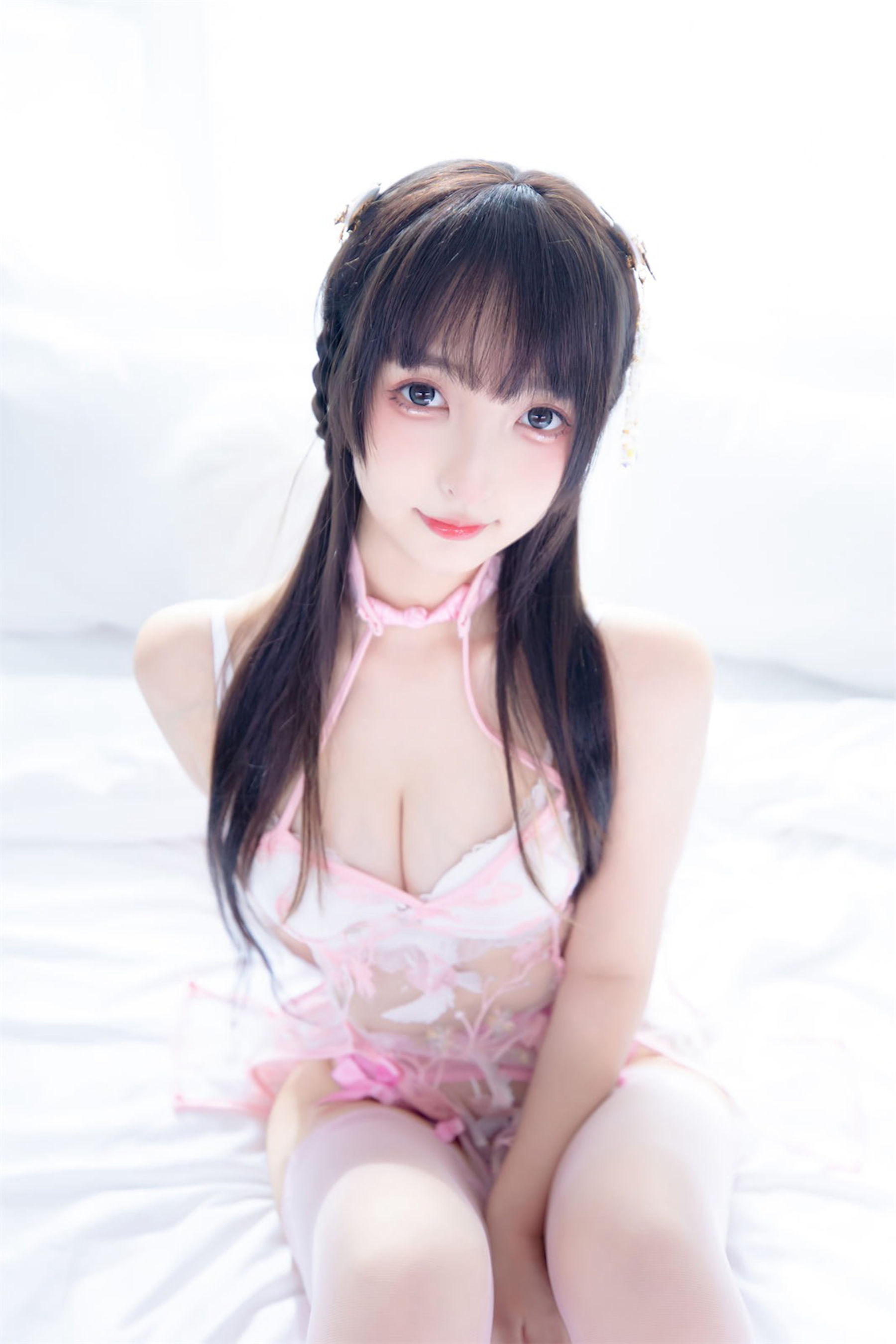 [福利COS] 萝莉神楽板真冬 之小鸟依人第1张