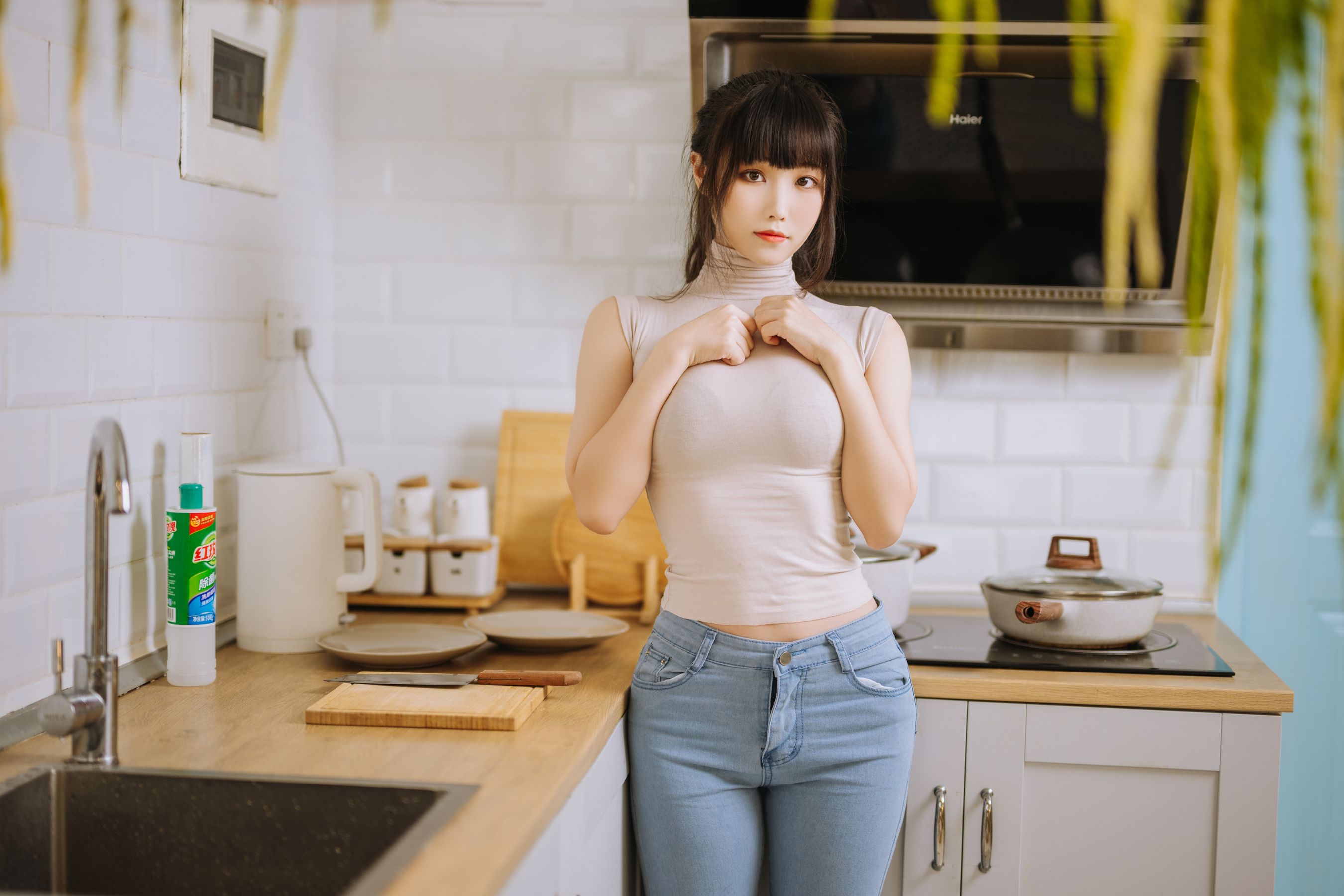 [福利COS] Cosplay汪知子 - 姐姐的牛仔裤第9张