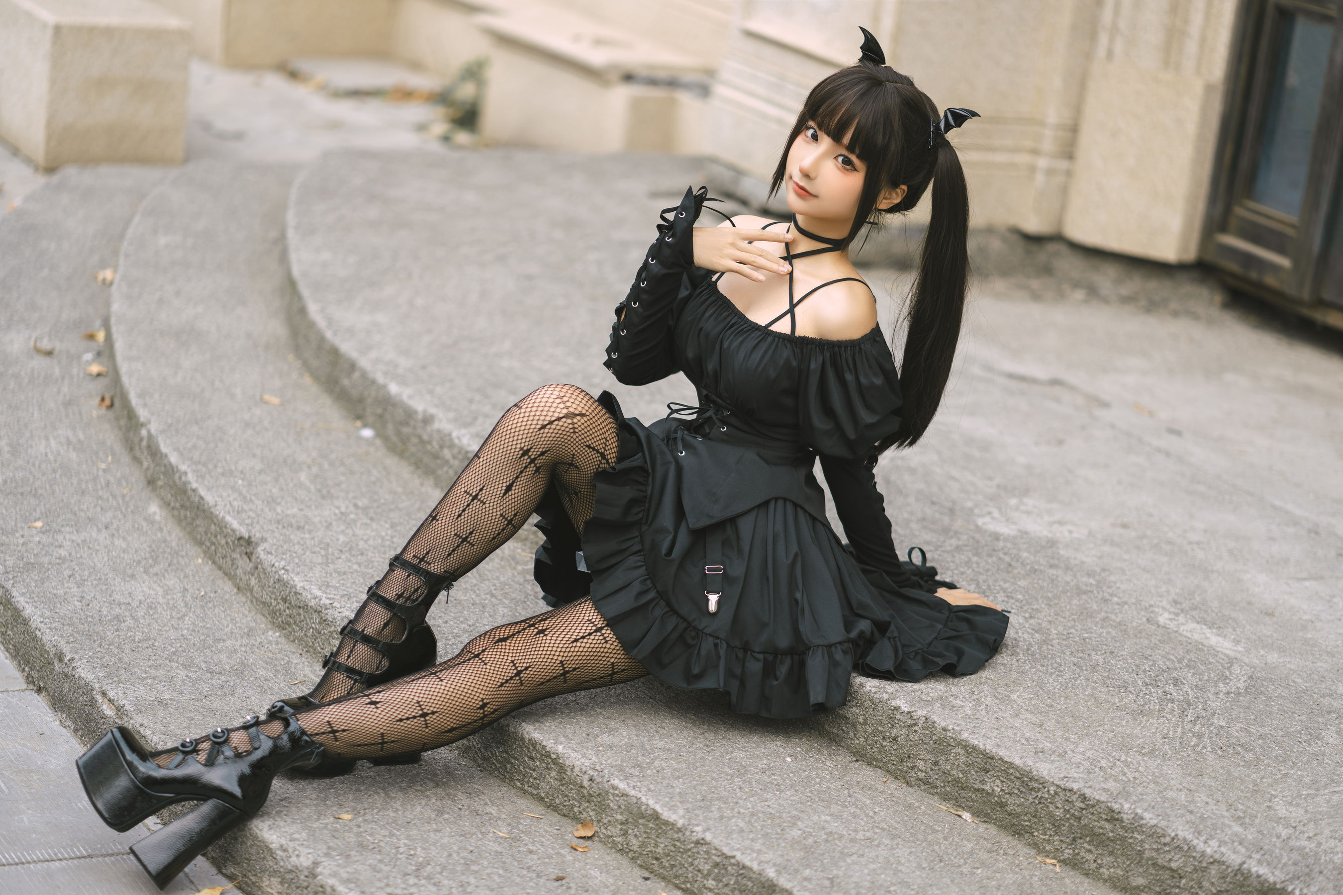 [福利COS] 动漫博主蠢沫沫 - 双马尾小恶魔第1张