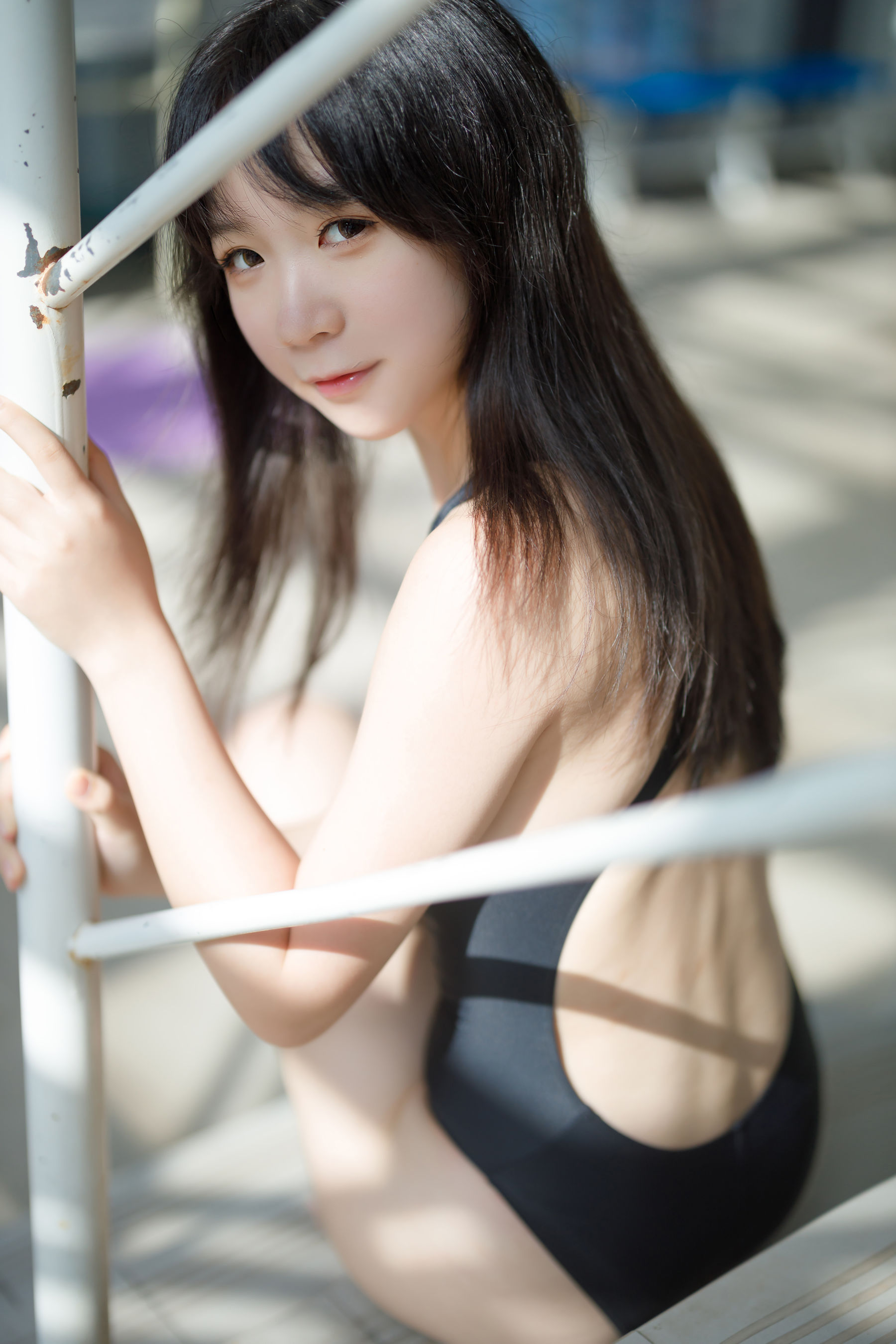 [福利COS] 动漫博主樱落酱w - 泳池竞泳第1张