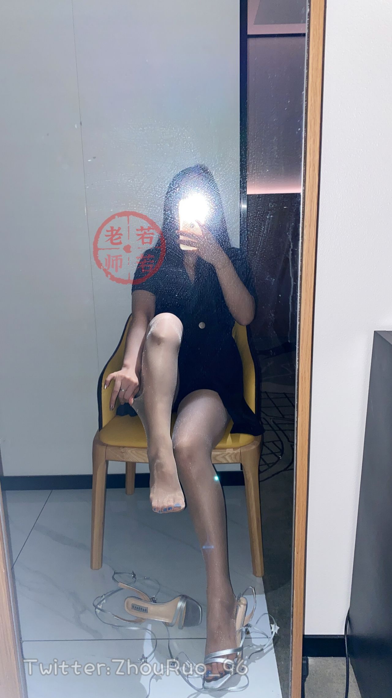 [福利COS] 若若老师 微信朋友圈视图合集第63张