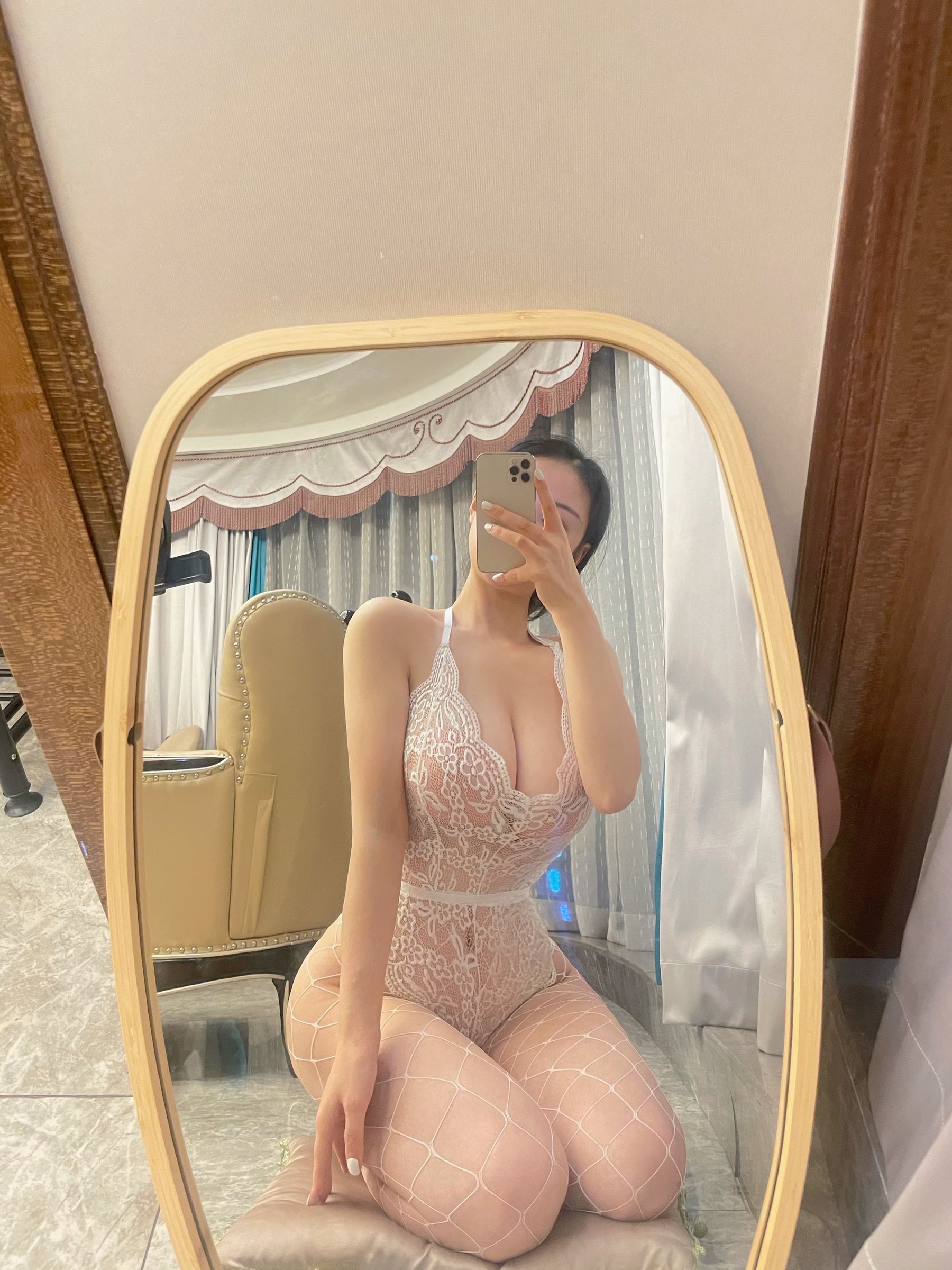 [福利COS] 美臀女神左公子666 微密圈VIP付费私拍美照合集2第18张