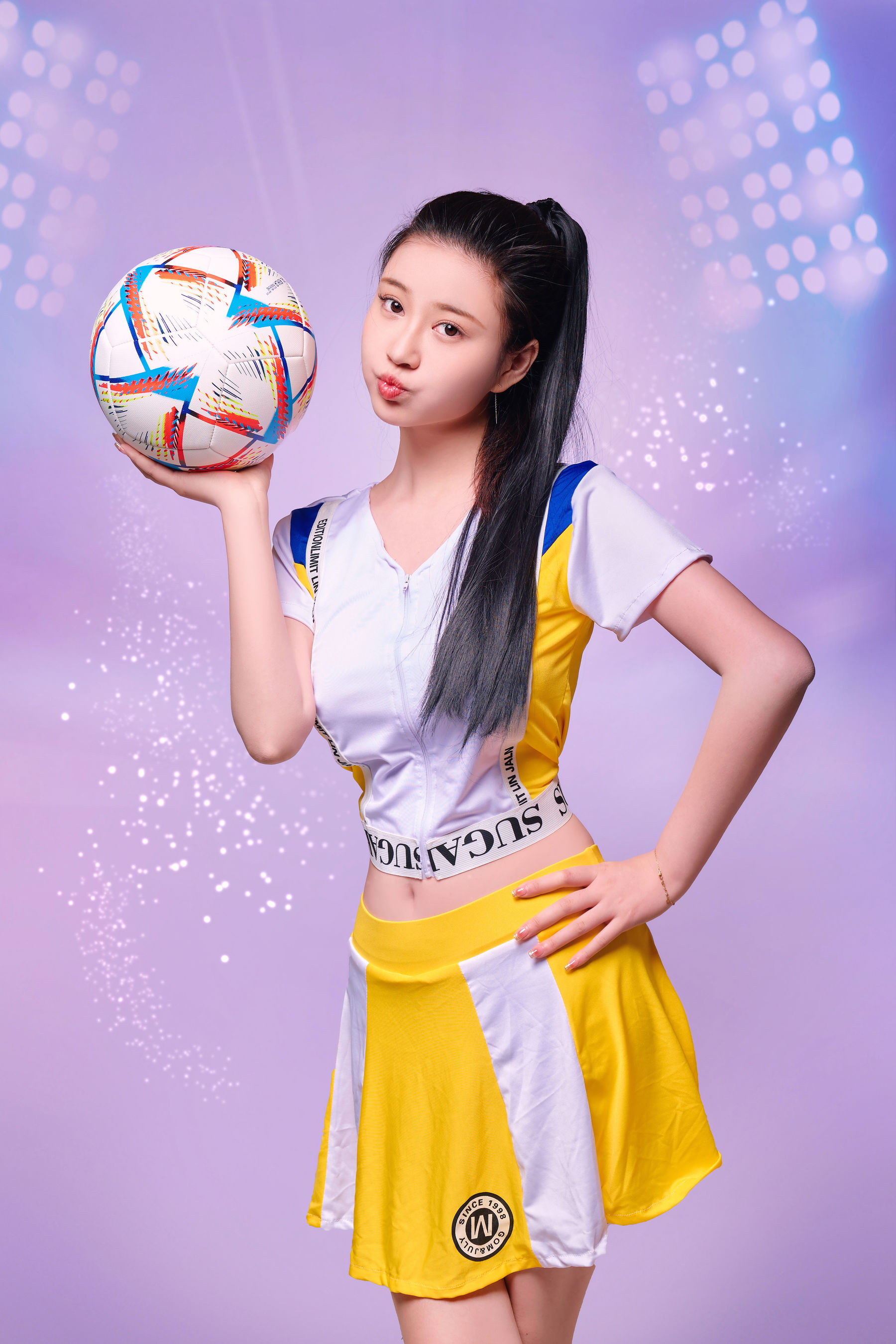 [福利COS] Nnian - 世界杯第1张