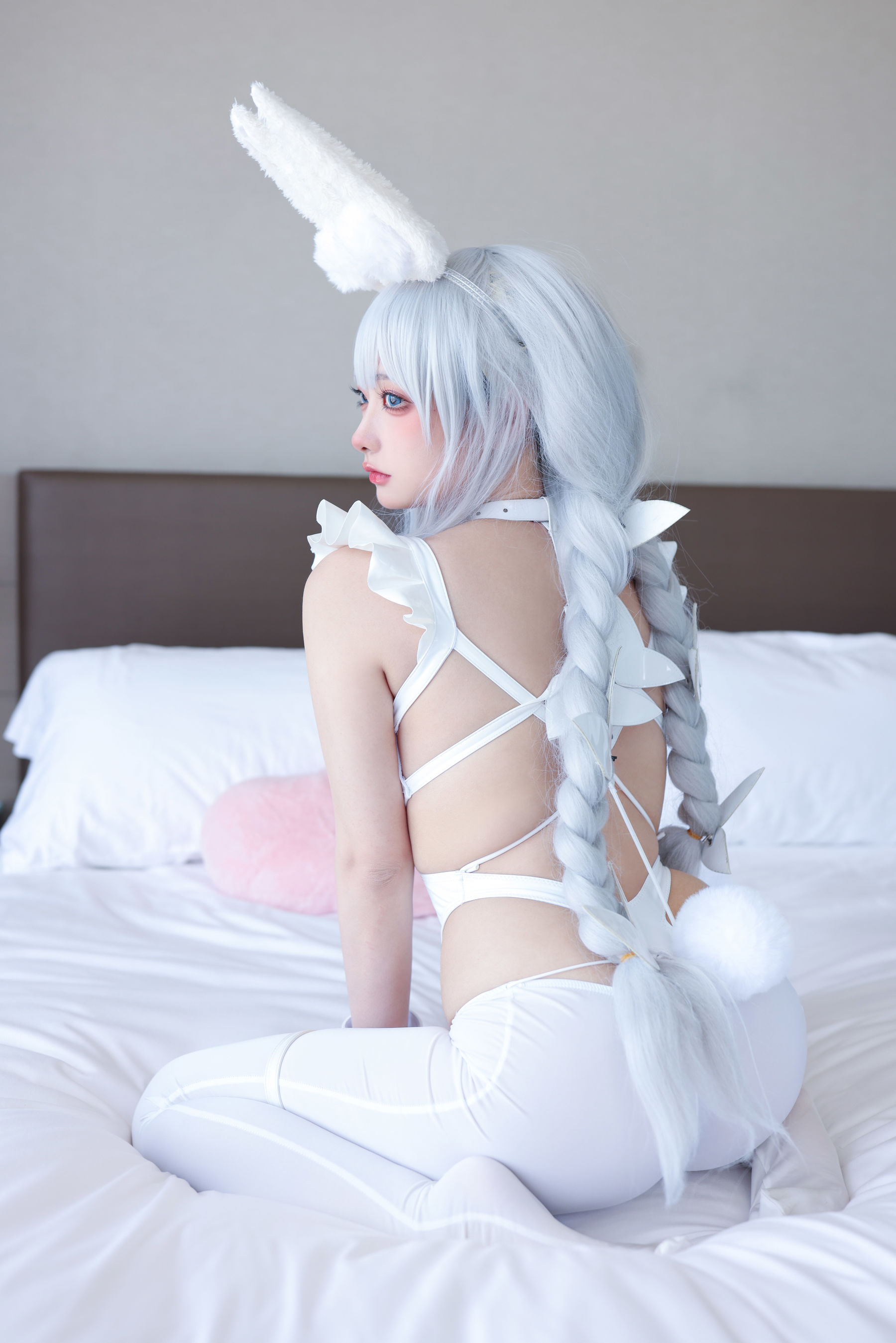 [福利COS] wendydydydy_酱油 - 恶毒 懒懒的白兔第6张