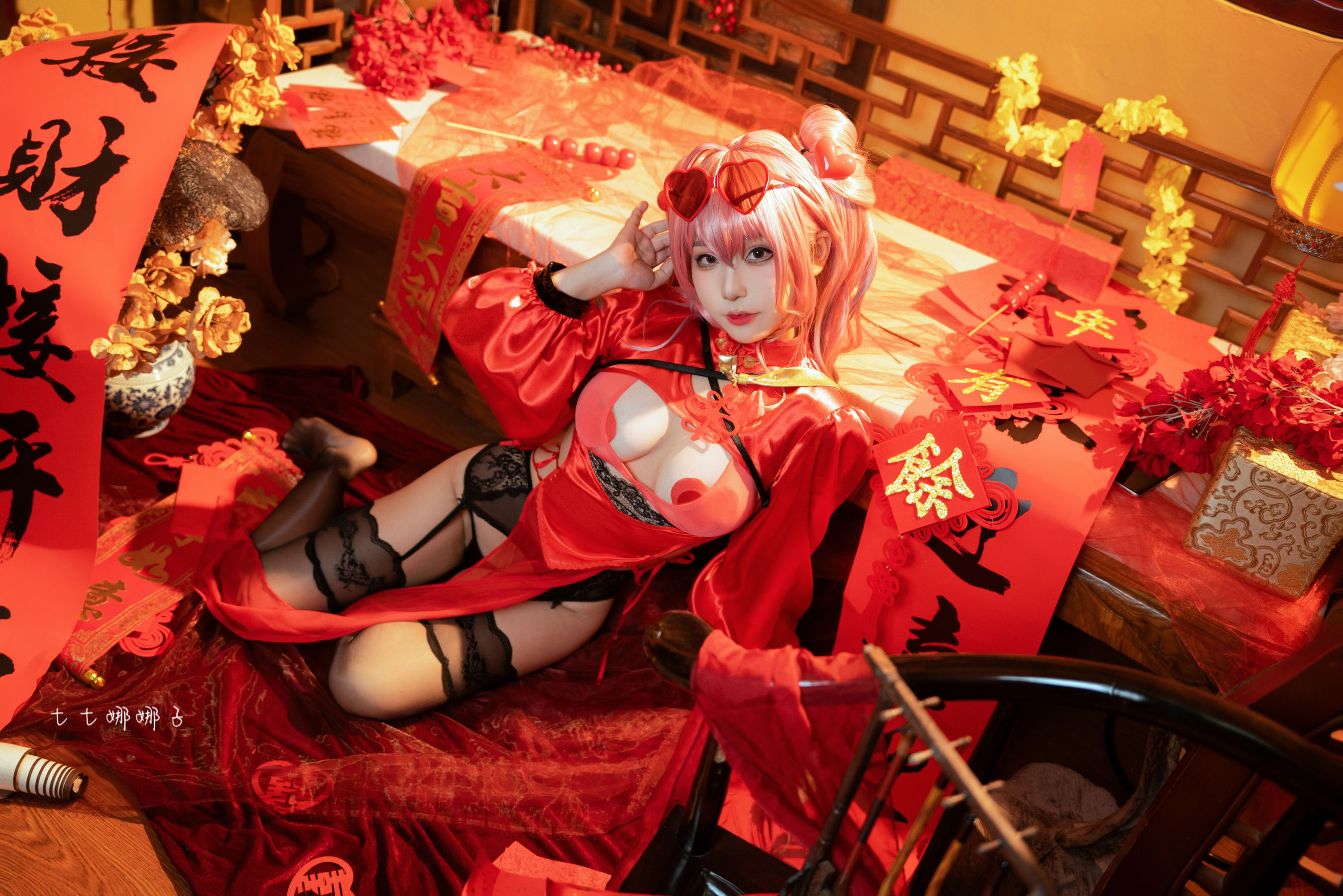[福利COS] 七七娜娜子 - 布莱默顿新春旗袍第10张