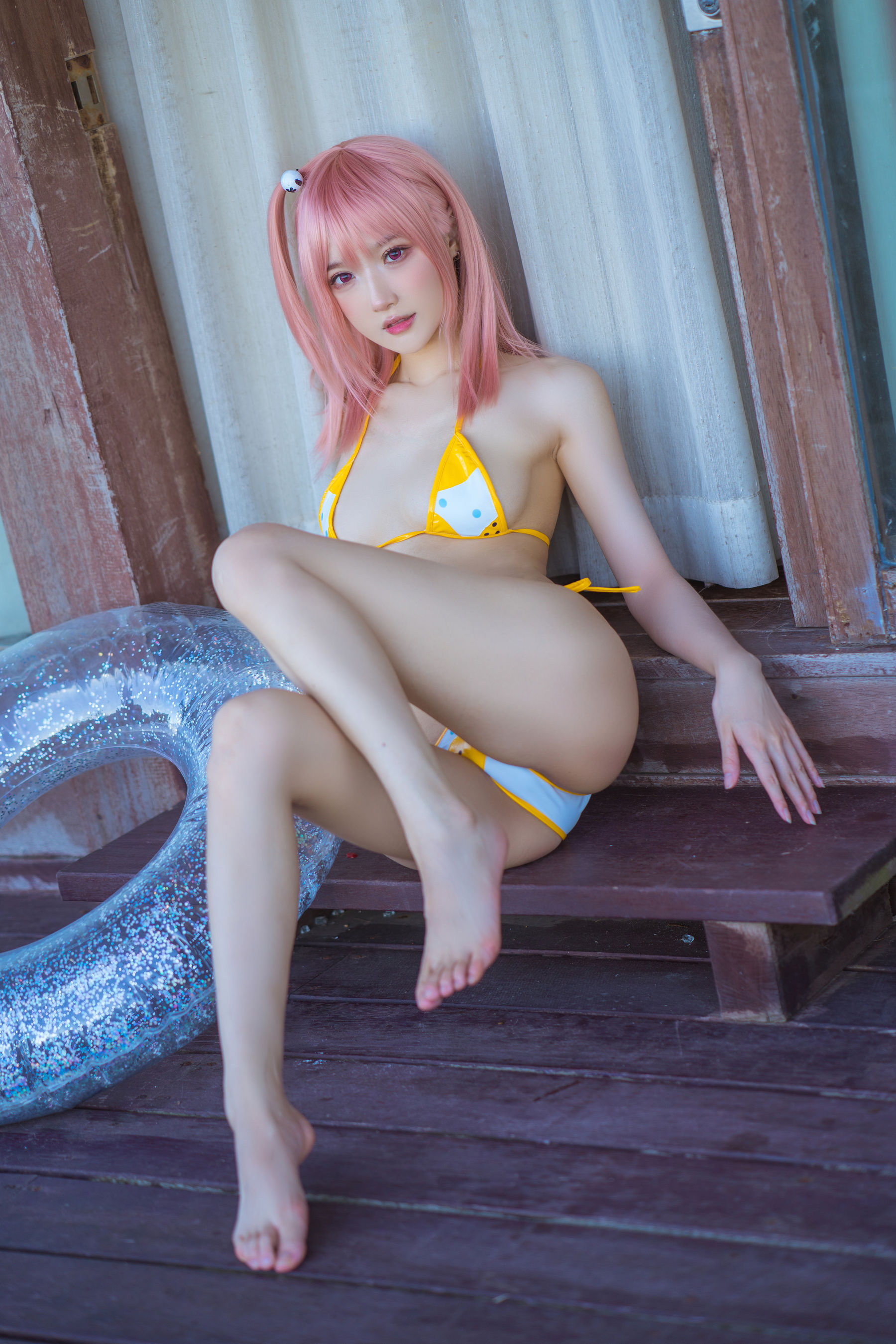 [福利COS] 动漫博主阿包也是兔娘 - 生或死联动 碧蓝航线 穗香泳装第4张